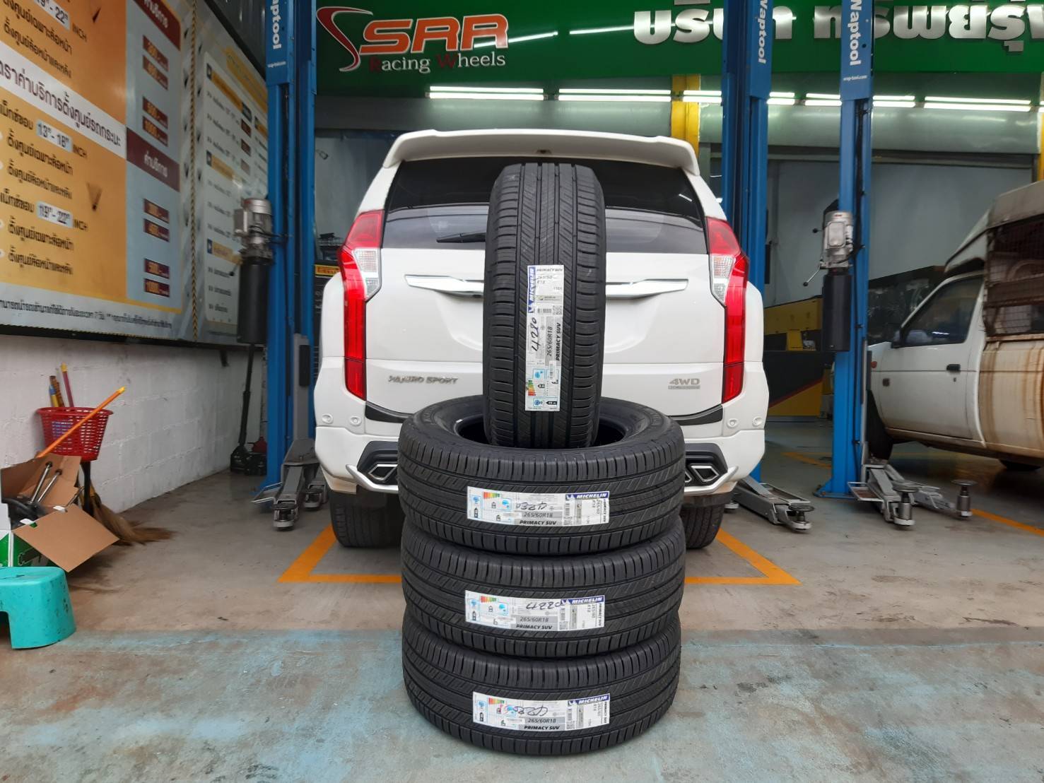 MICHELIN LATITUDE TOUR HP 265/60R18 ยางปี20 สำหรับกระบะ และSUV