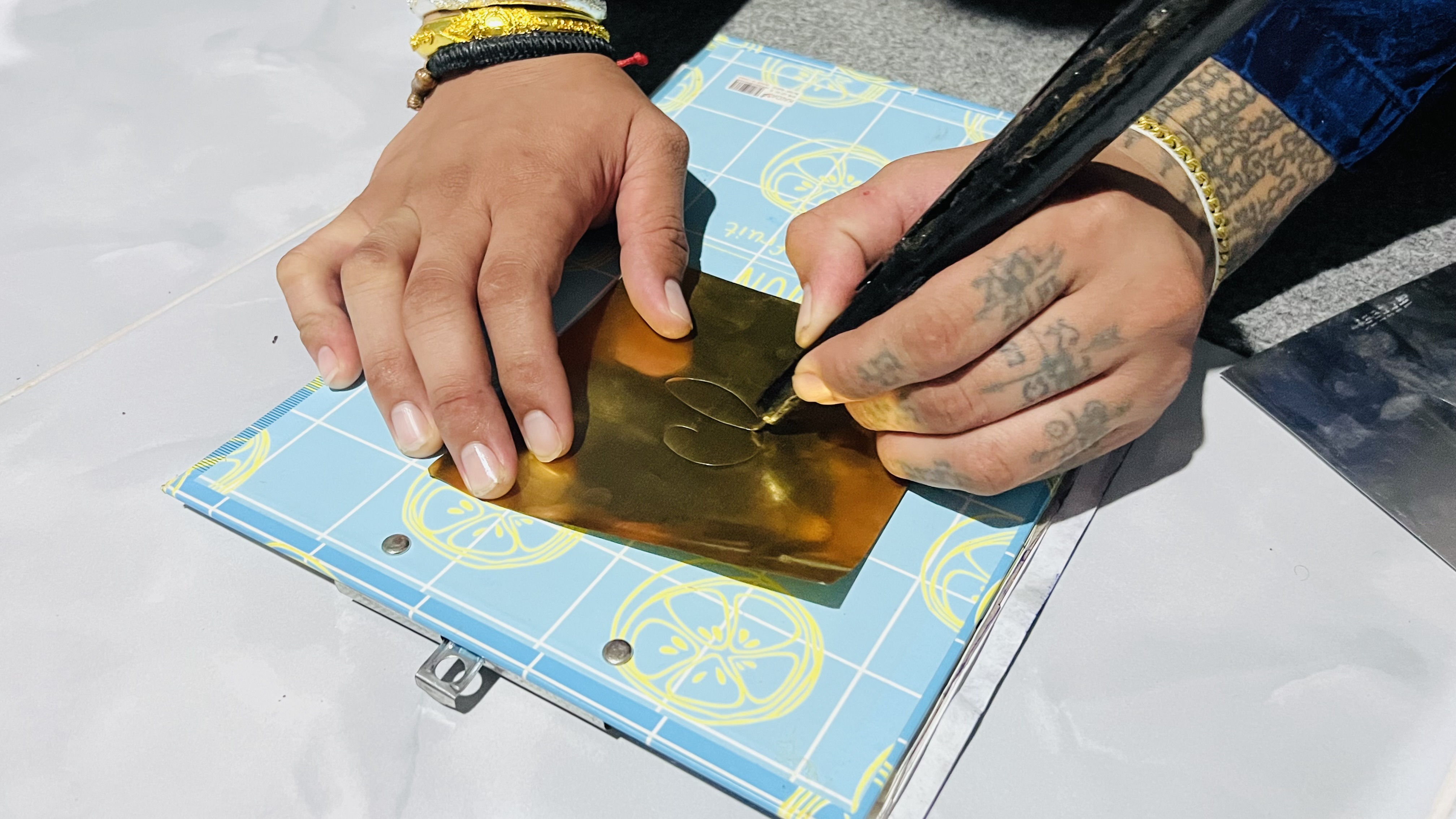 28/07/66 จารแผ่นตะกรุดสำหรับทำงั่ง อาจารย์ปอนด์ สมิงพราย ✔️