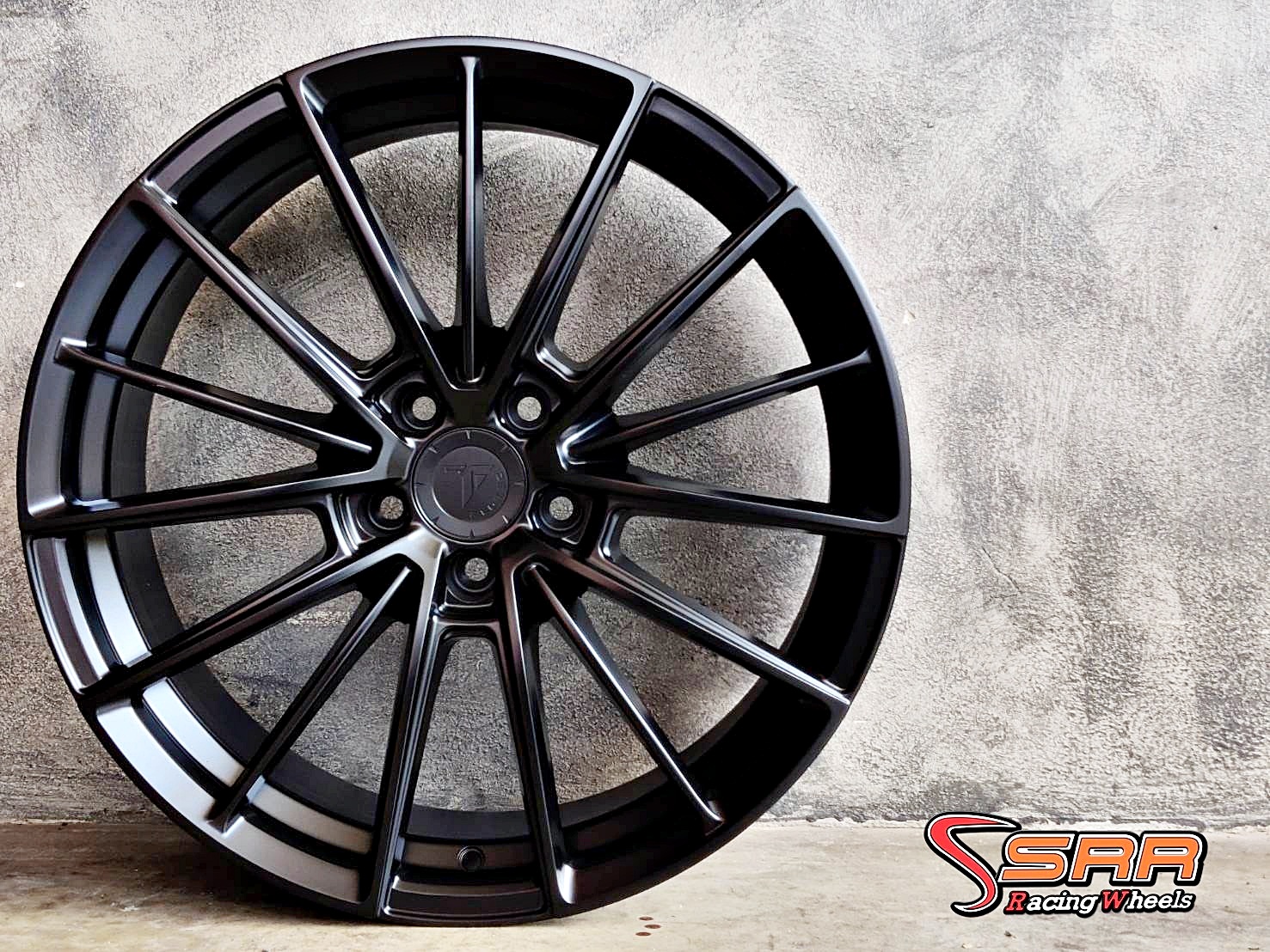 FLOTEC F105 ขอบ19 หน้า8.5 หลัง9.5 5H112 BKM สำหรับใส่รถBENZ