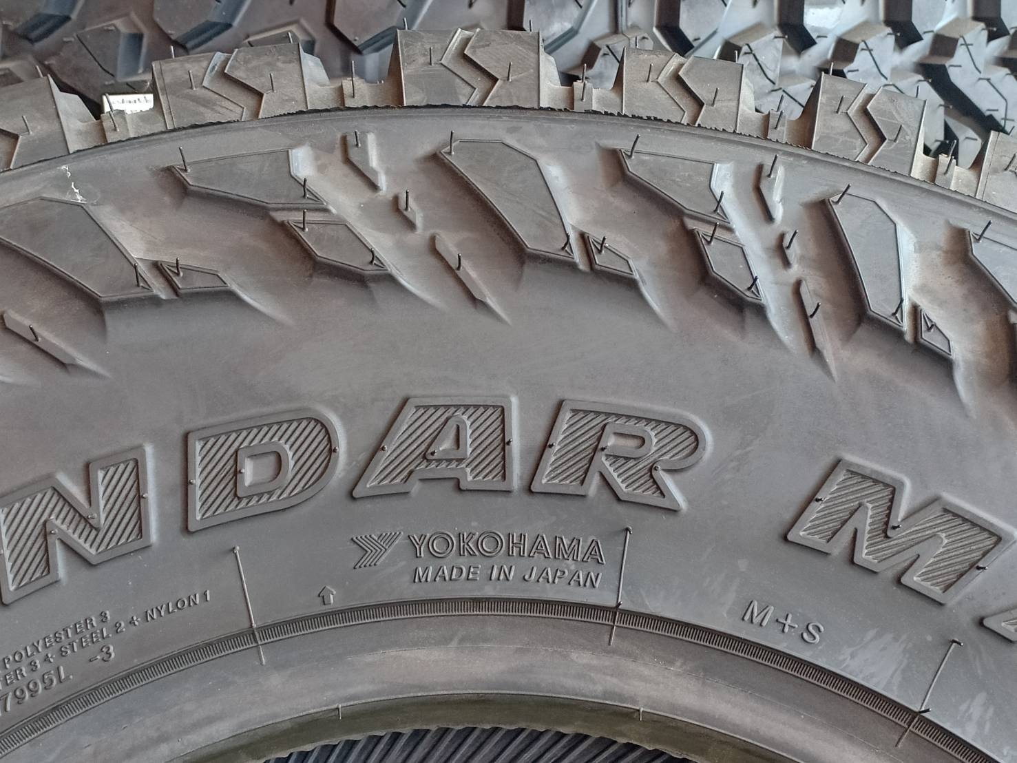 YOKOHAMA GEOLANDAR M/T G003 235/85R16 ยางญี่ปุ่น ดอกมัด ราคาพิเศษ