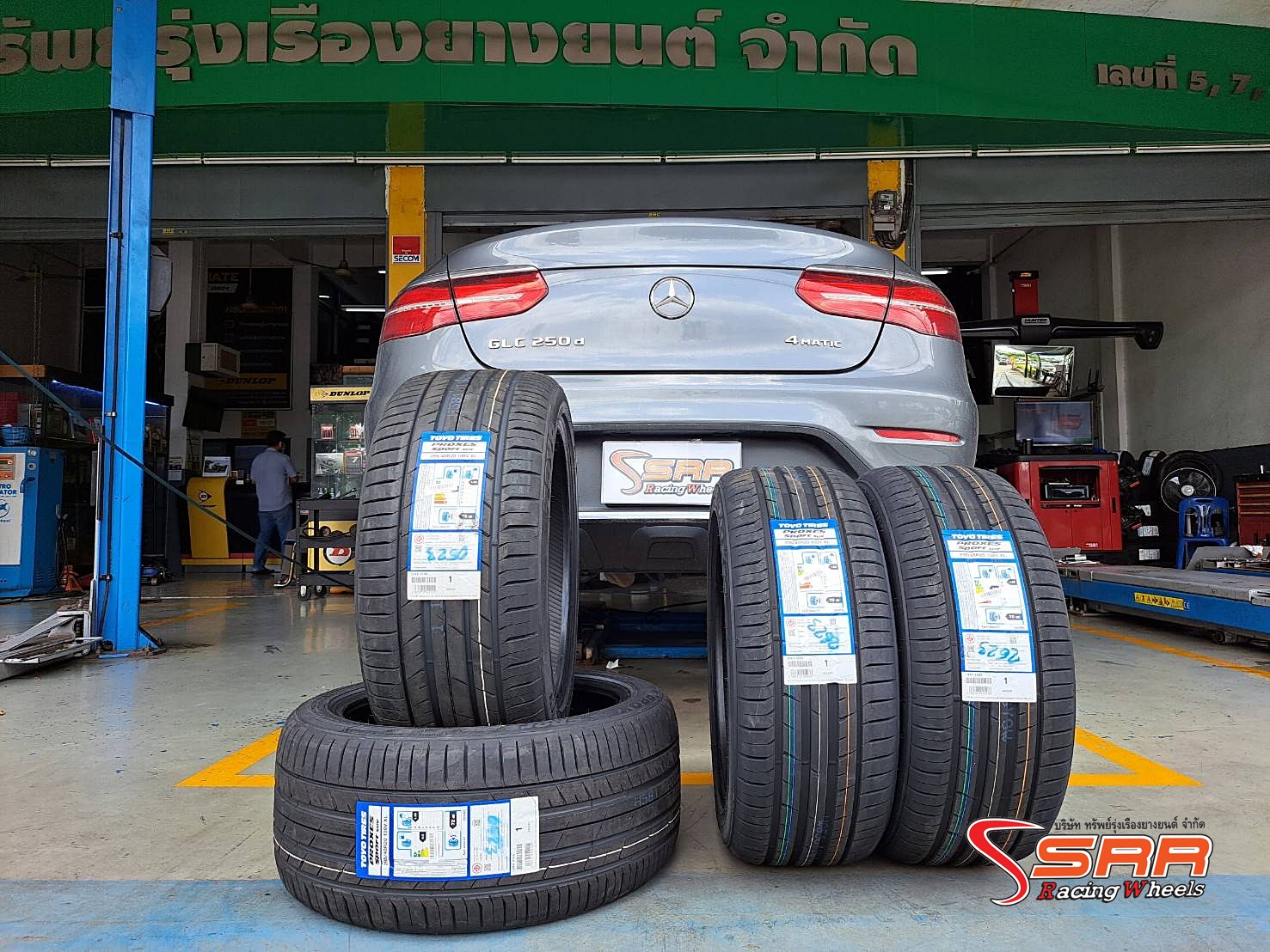 TOYO PROXES SPORT SUV 285/40R20 ยางใหม่ปี23 ราคาพิเศษ