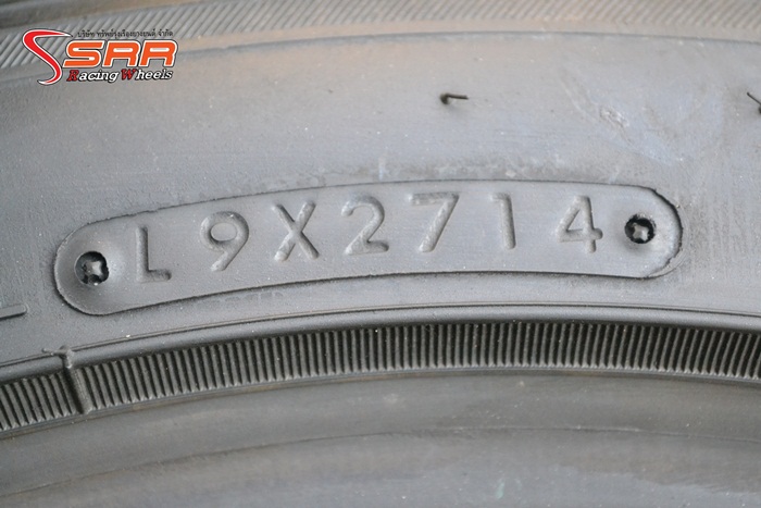 NITTO NT05 235/40R18 เส้นละ 3,500 บาท