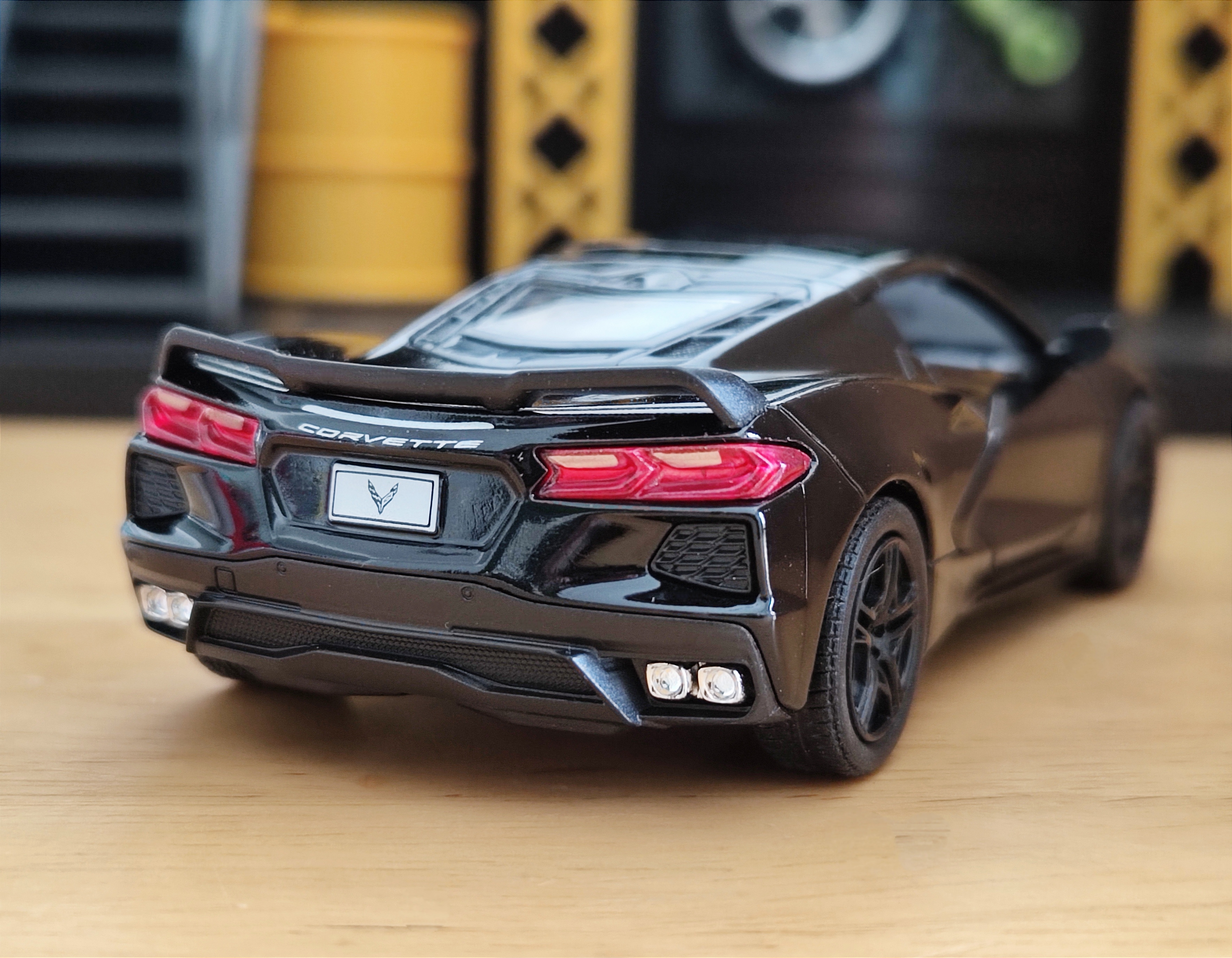 2021 Corvette โมเดลรถเหล็ก (ปลีก-ส่ง)