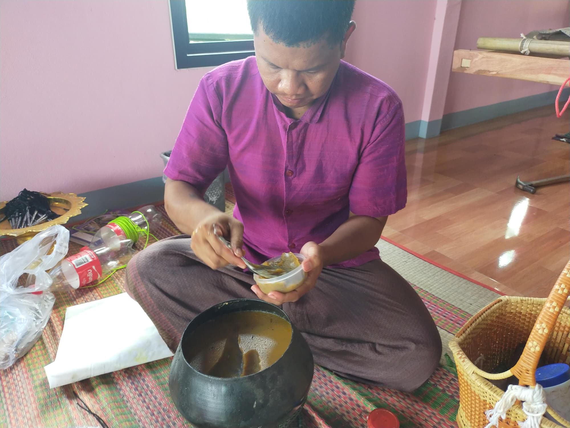 สีผึ้งน้ำหาย อาจารย์เขมร