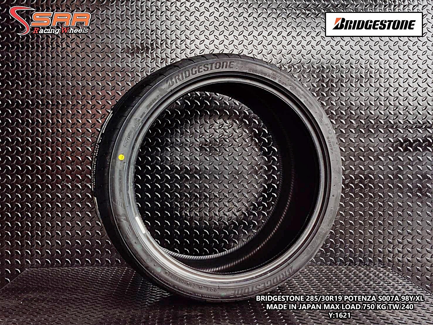 BRIDGESTONE POTENZA S007A 285/30R19 ยางใหม่ปี2021 ราคาพิเศษ