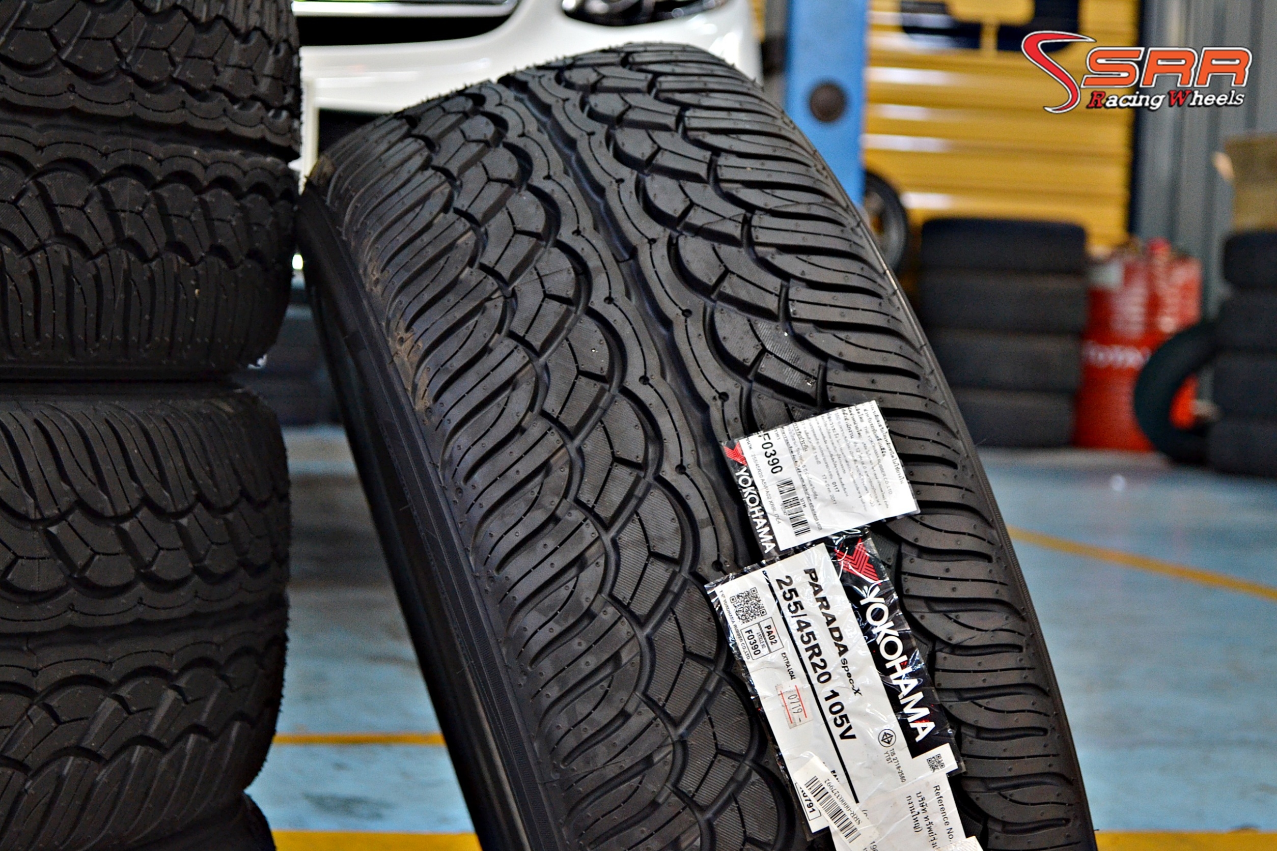 YOKOHAMA PARADA 255/45R20 ยางญี่ปุ่น SUV ลดราคาพิเศษ
