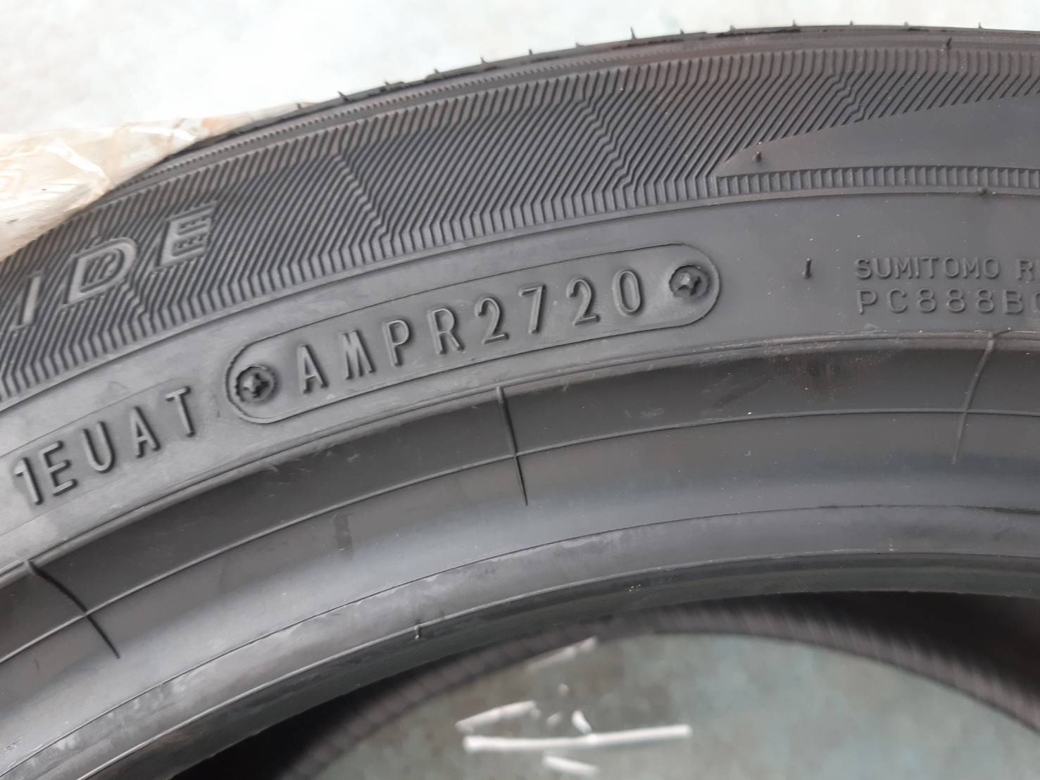 DUNLOP LM705 245/45R17 ยางใหม่ปี20 ยางญี่ปุ่น ราคาพิเศษ