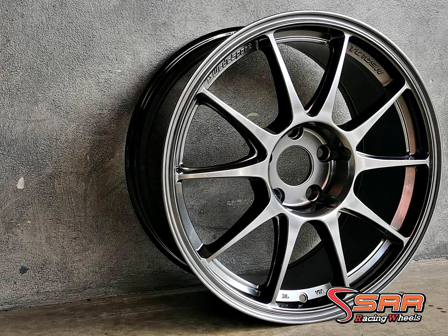 TC105N ZX113 17x8.5 5H114.3 ET35 Hyper Black ราคาพิเศษ