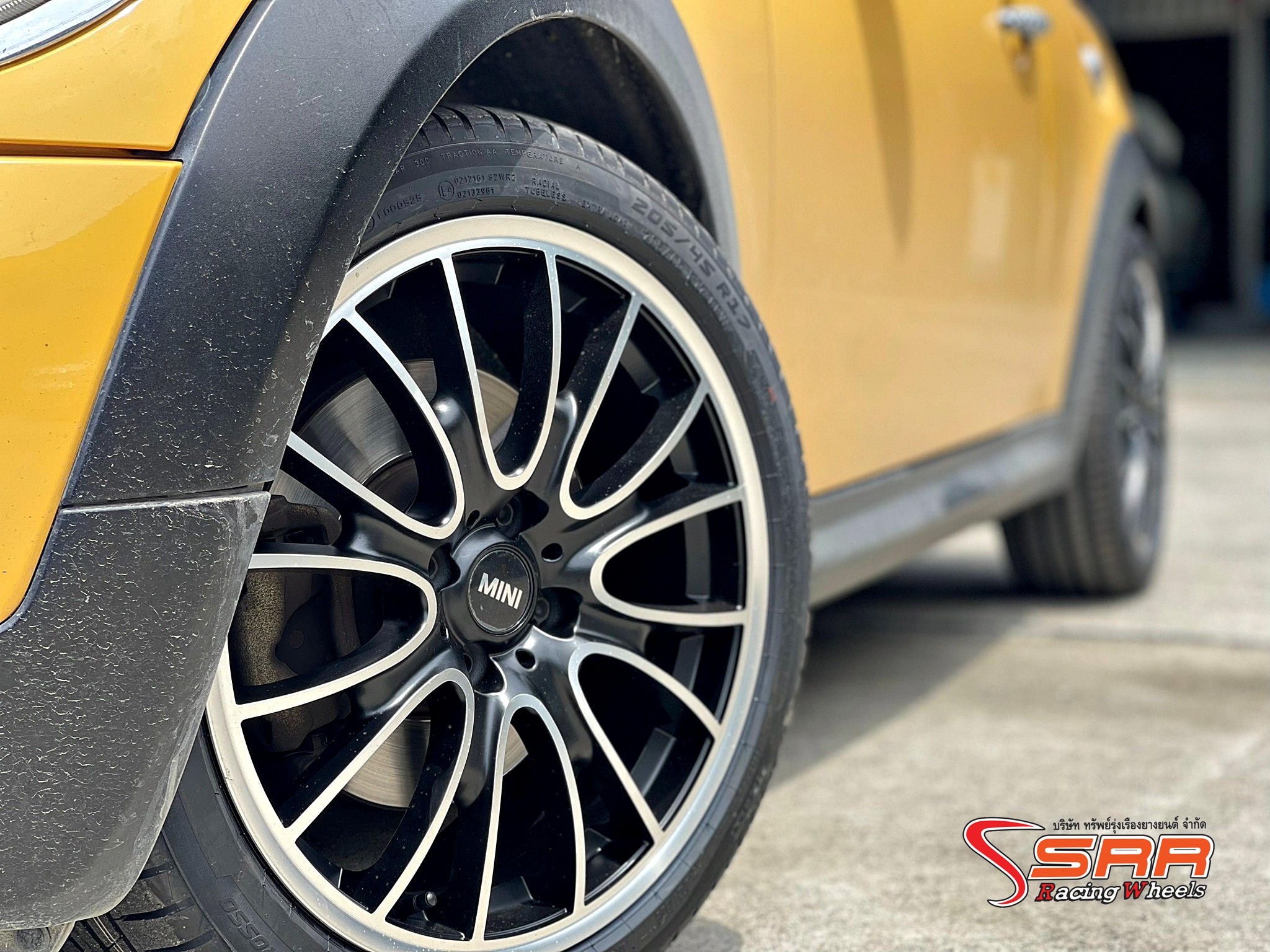 MINI-8076 ขอบ17 4x100 ET42 M/MATT BLK ราคาพิเศษ