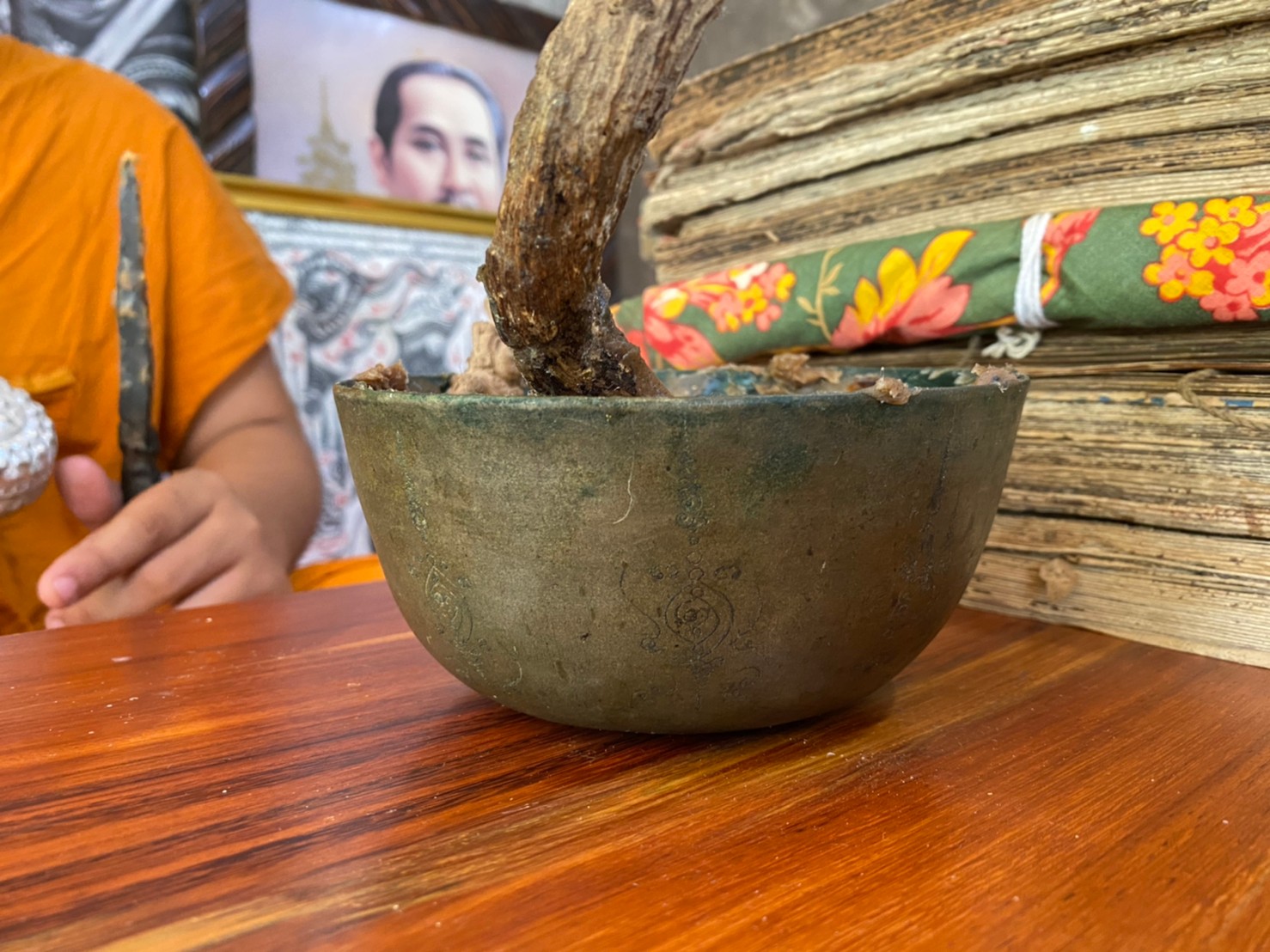 ⭕️ สีผึ้งพรายเศรษฐี พระอาจารย์บุณยกร ฐิตปุญโญ