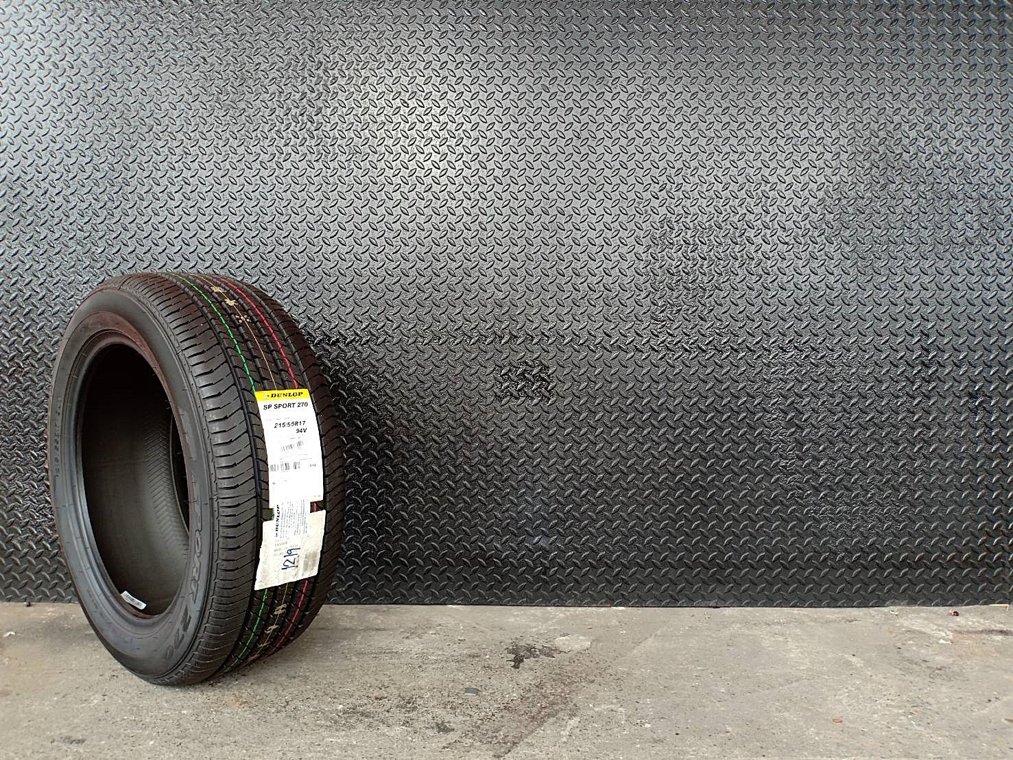 DUNLOP SP SPORT 270 215/55R17 ยางญี่ปุ่น ยางOEM เส้นละ 3,500 บาท