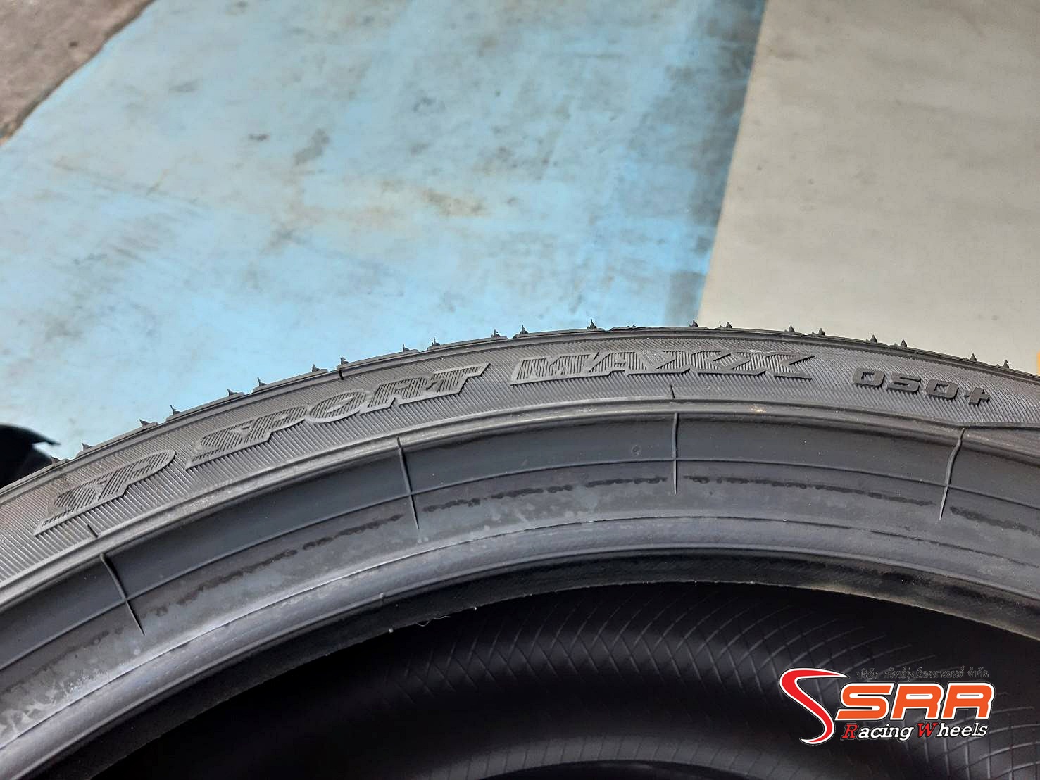 DUNLOP SP SPORT MAXX 050+ 225/40ZR18 ยางญี่ปุ่น ราคาพิเศษ