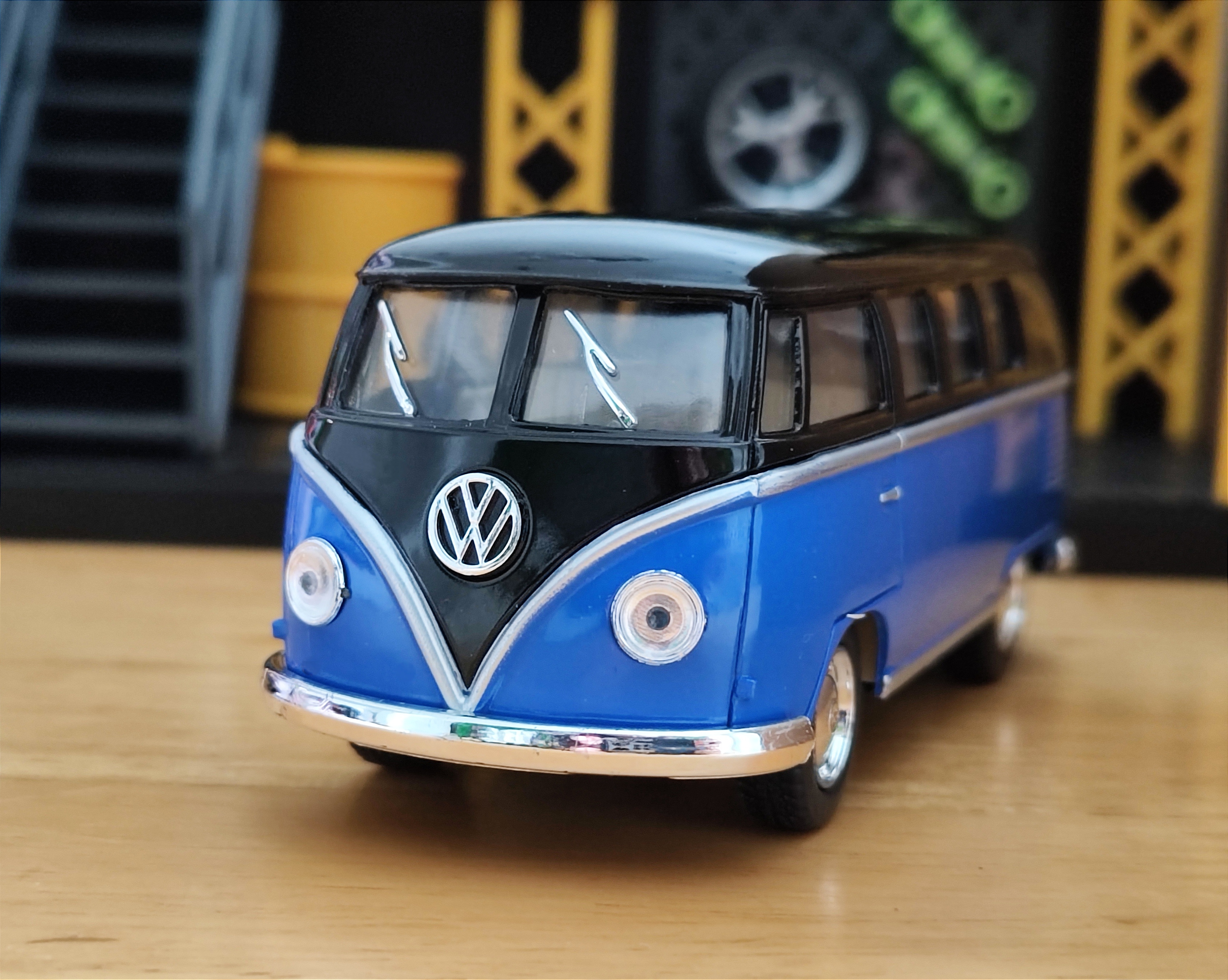 1962 Volkswagen Classical Bus โมเดลรถเหล็ก รถโฟล์คตู้ (ปลีก-ส่ง)