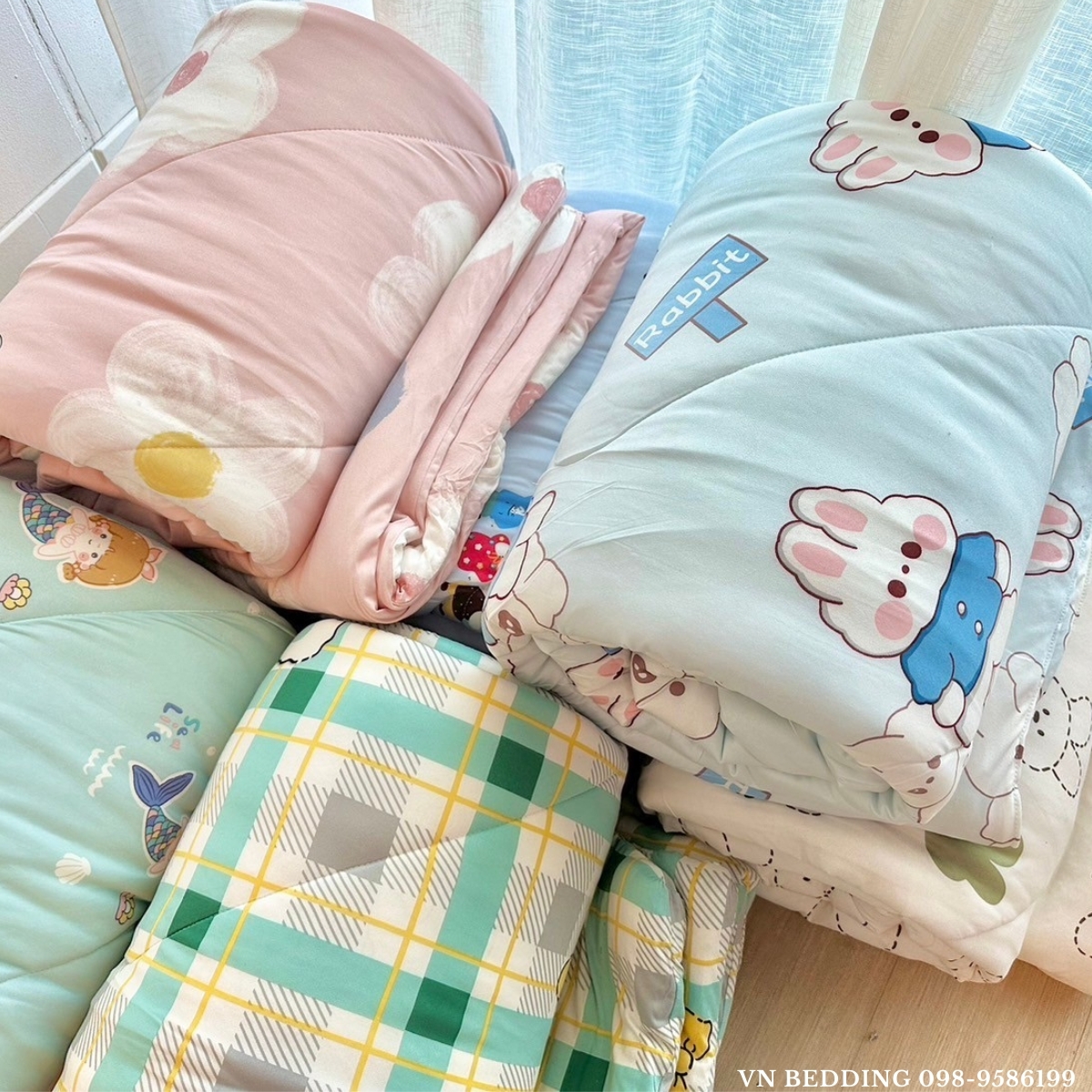 ผ้านวมใยไหมนม 6 ฟุต (6ผืนคละลาย)