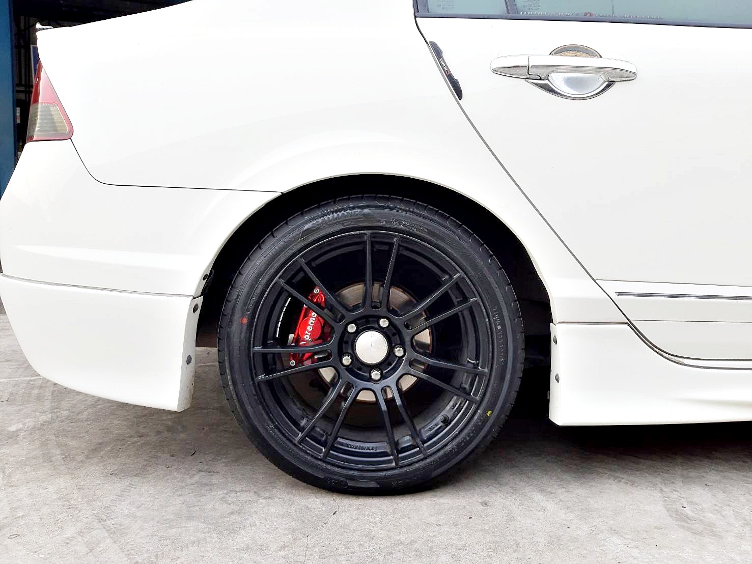 YOKOHAMA ALLIANCE 030Ex 215/45R17 ยางญี่ปุ่นปี20 ลดราคาพิเศษ
