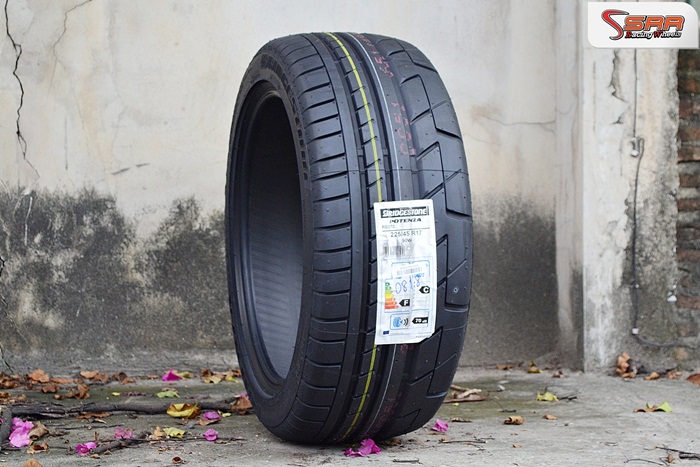 BRIDGESTONE POTENZA RE070 225/45R17