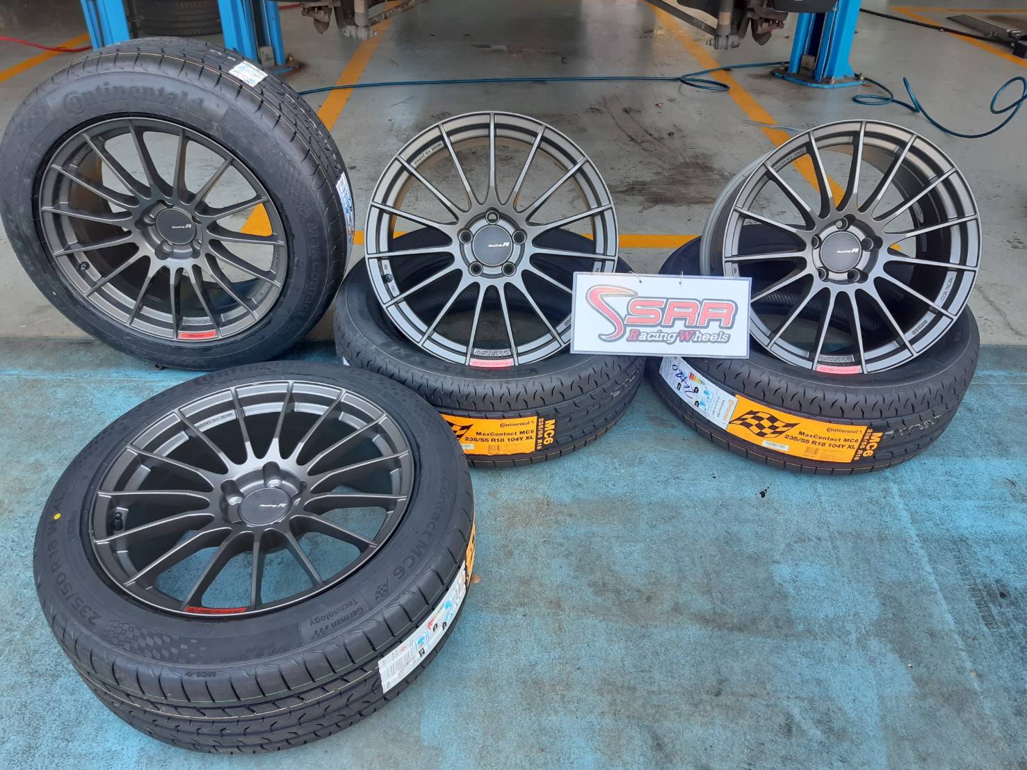 ENKEI RS05RR ล้อแท้ญี่ปุ่น ขอบ18 5x114.3 ET+35 Matte Dark Gunmetallic