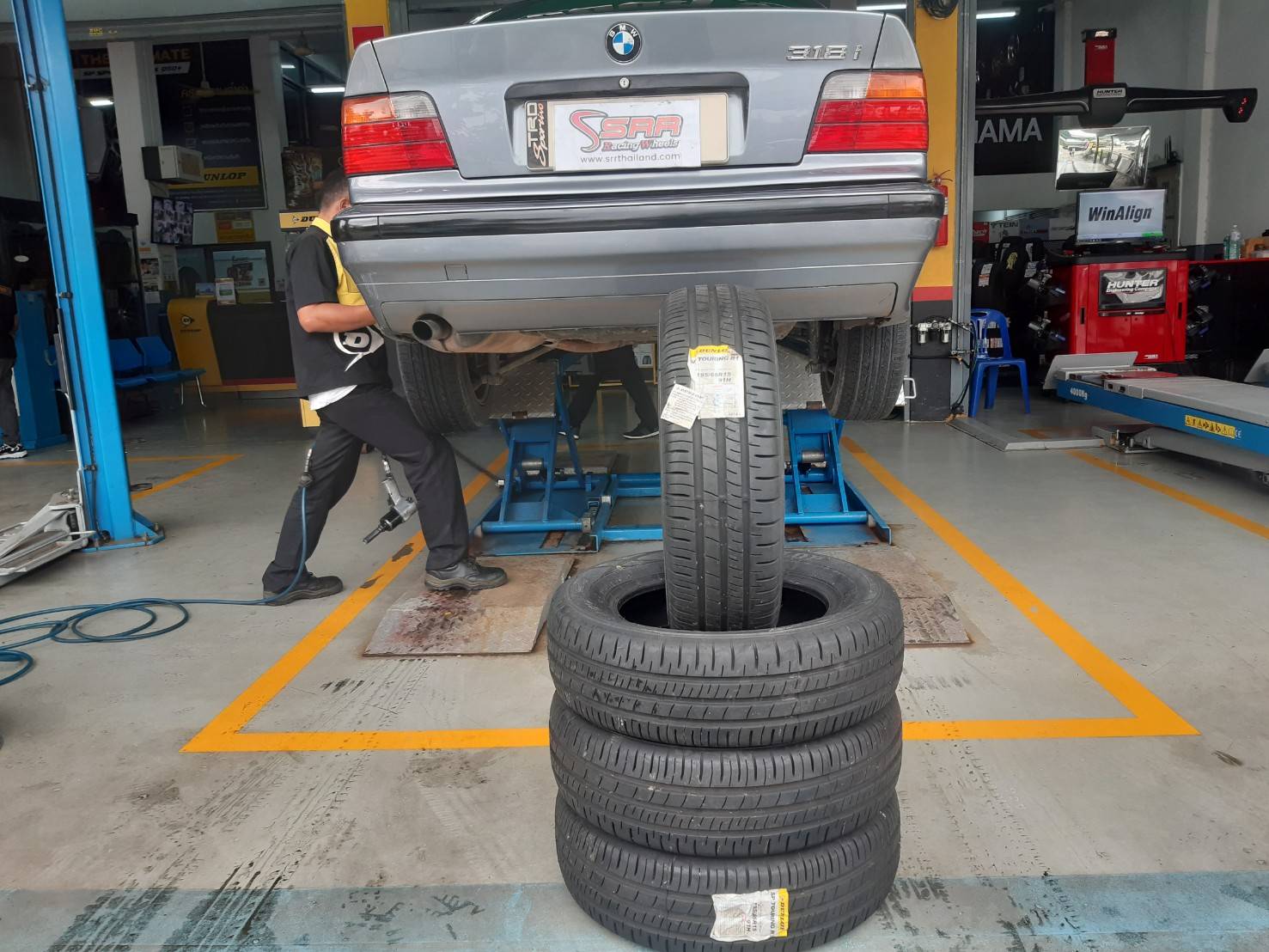 DUNLOP TOURING R1 195/65R15 ยางใหม่ลดราคาพิเศษ