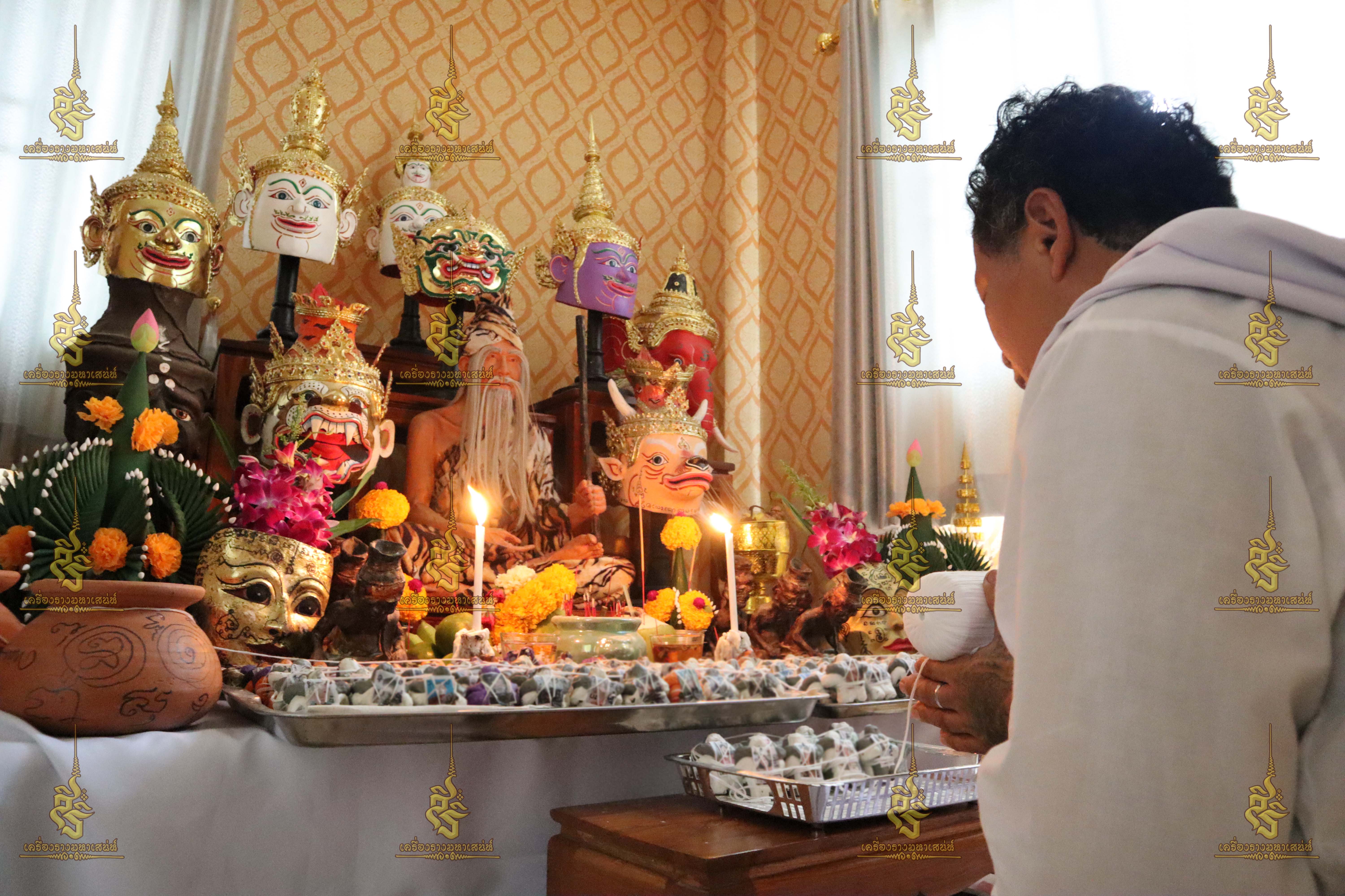 พิธีหุ่นรักคืนรัง อ.เทพประทานพร V1