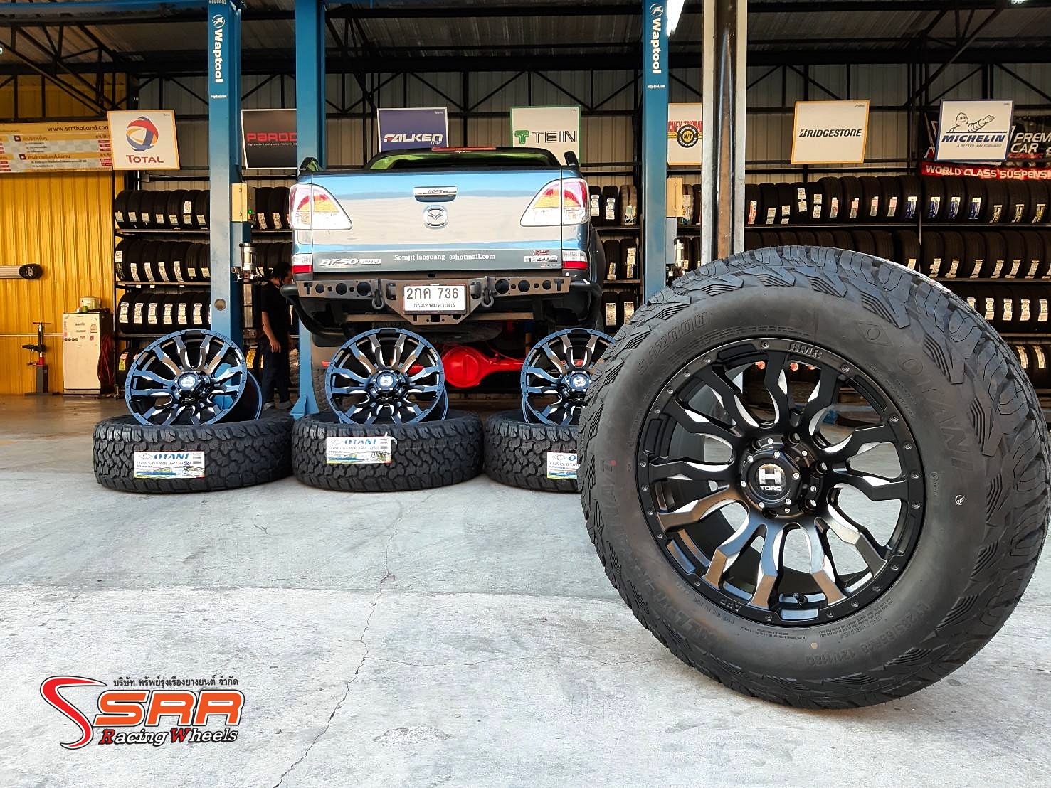 HAMMER HM8 ขอบ18x9.5 ET+20 6x139.7 MBS