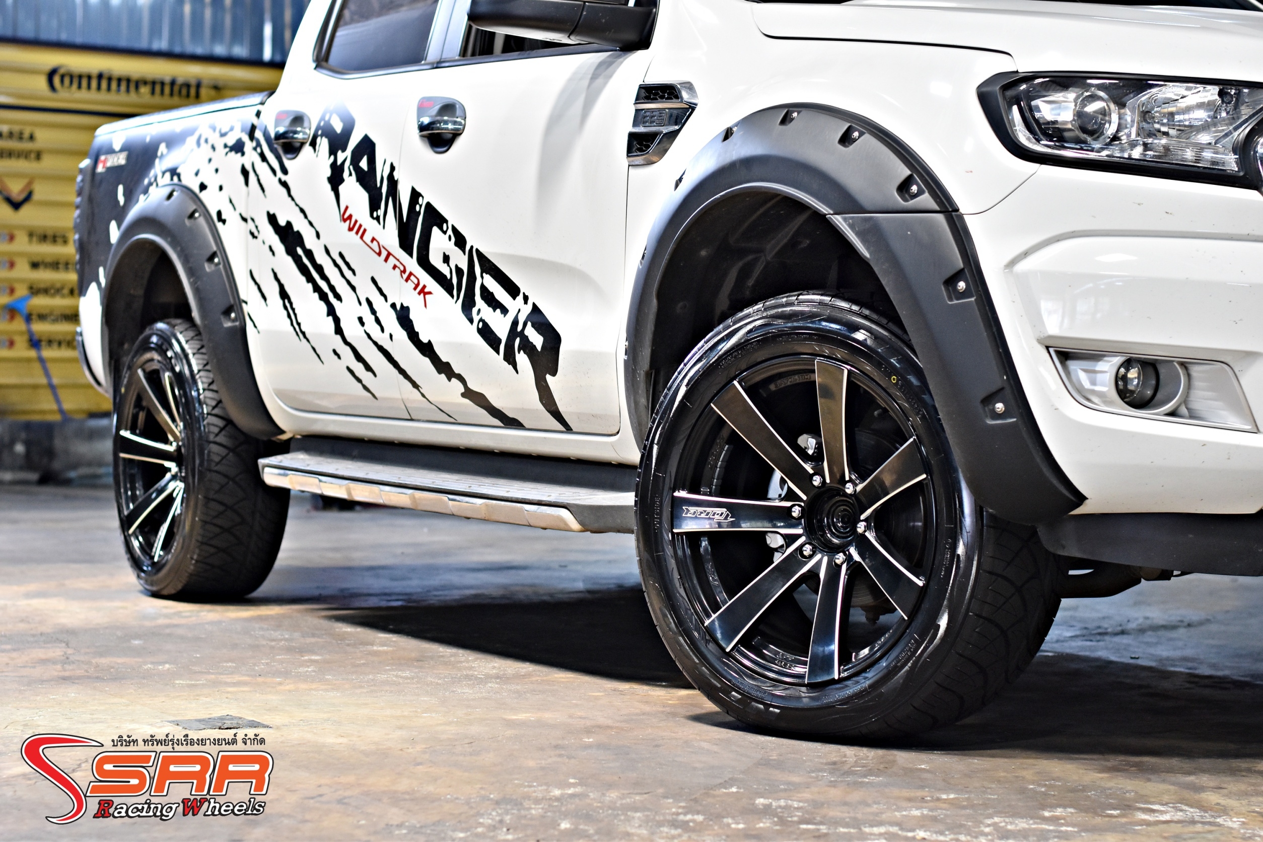 RTV TORQ ขอบ20 ET+20 6x139.7 BKSF สำหรับใส่กระบะ และSUV