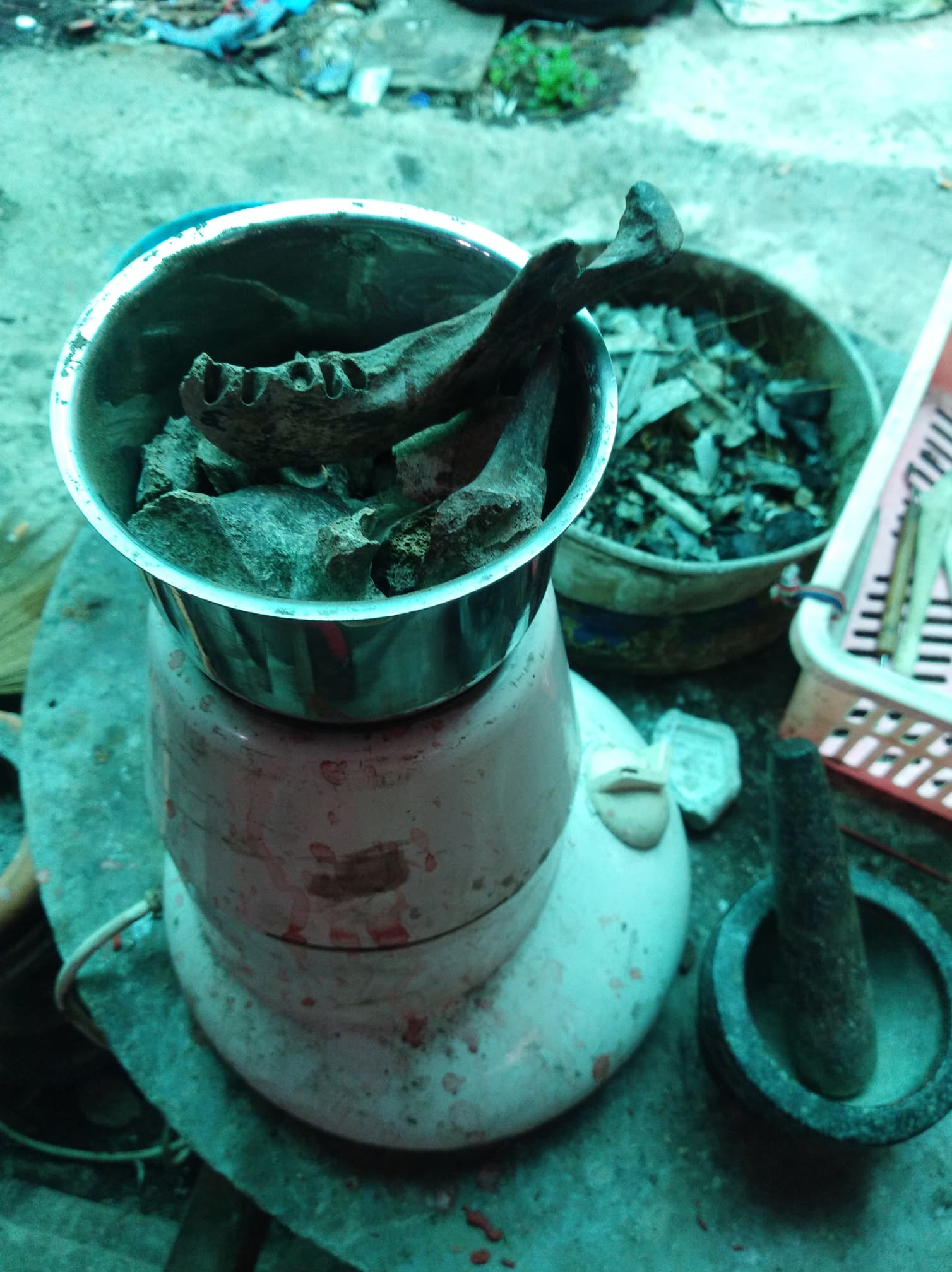 รวมเครื่องราง อาจารย์ถม สายพราย