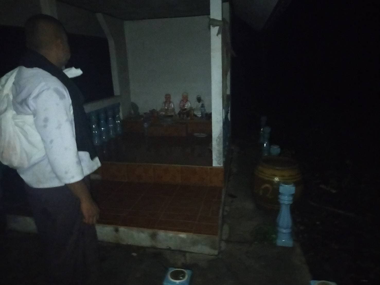 สีผึ้งมนต์กุเลน อาจารย์เขมร