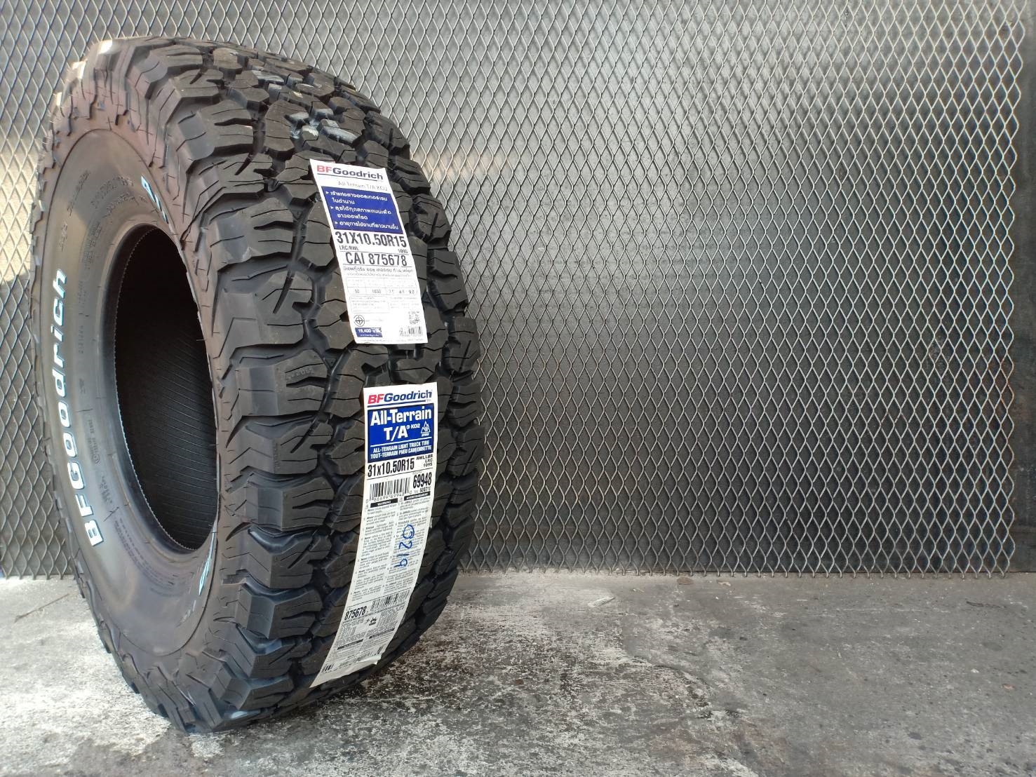 BFGoodrich KO2 31x10.5R15 ยางปี19 U.S.A. ตัวหนังสือขาว