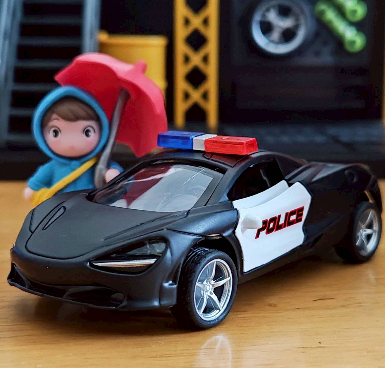 โมเดลรถเหล็ก รวมแบบ รถสปอร์ต รถหรู รถตำรวจ