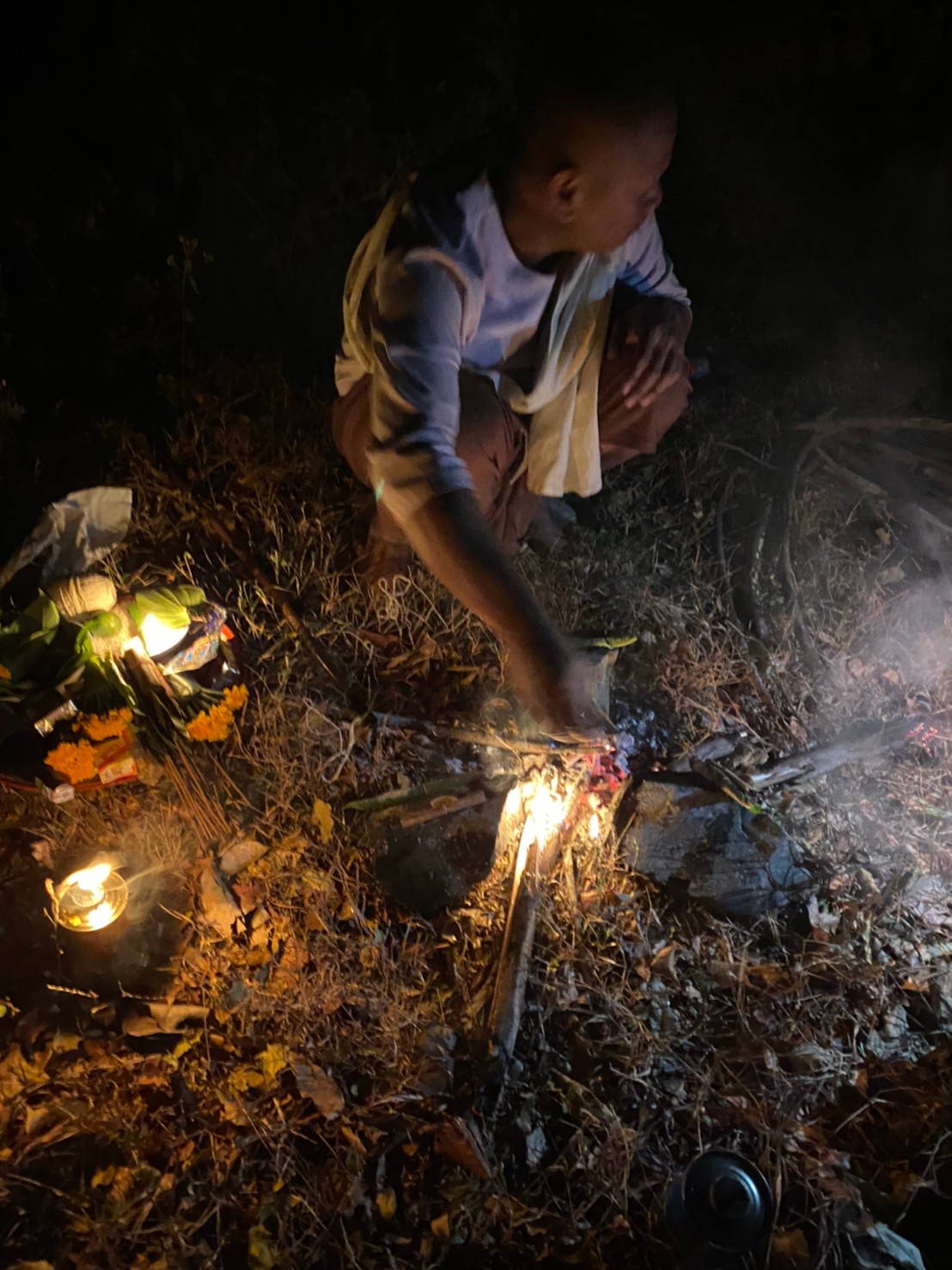 น้ำมันพรายเขมร อาจารย์เขมร (FLT)