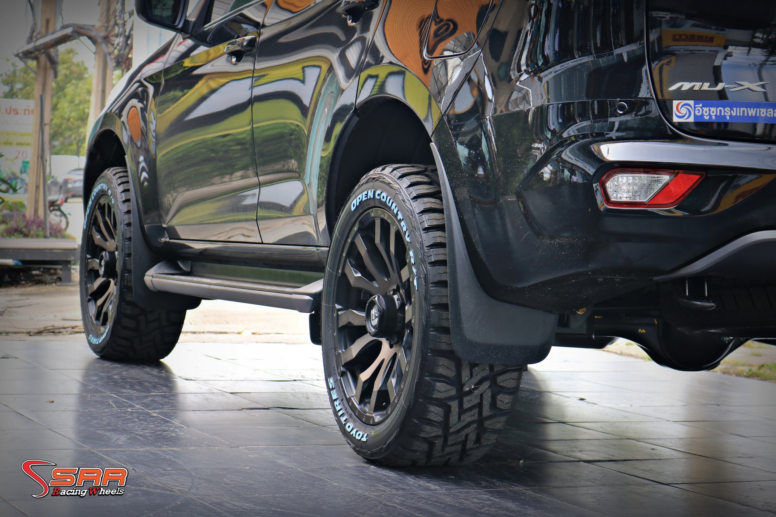 FUEL BLITZ ขอบ20 พร้อมยางTOYO ติดตั้งรถ ISUZU MU-X