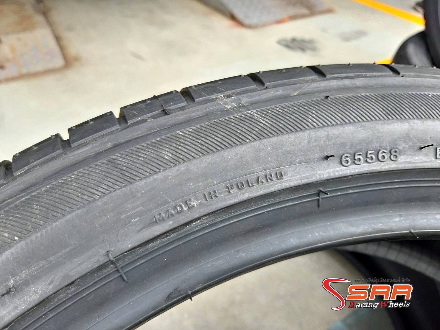 BRIDGESTONE POTENZA S001 245/40R20 ยางนำเข้า สำหรับใส่รถ BMW i8