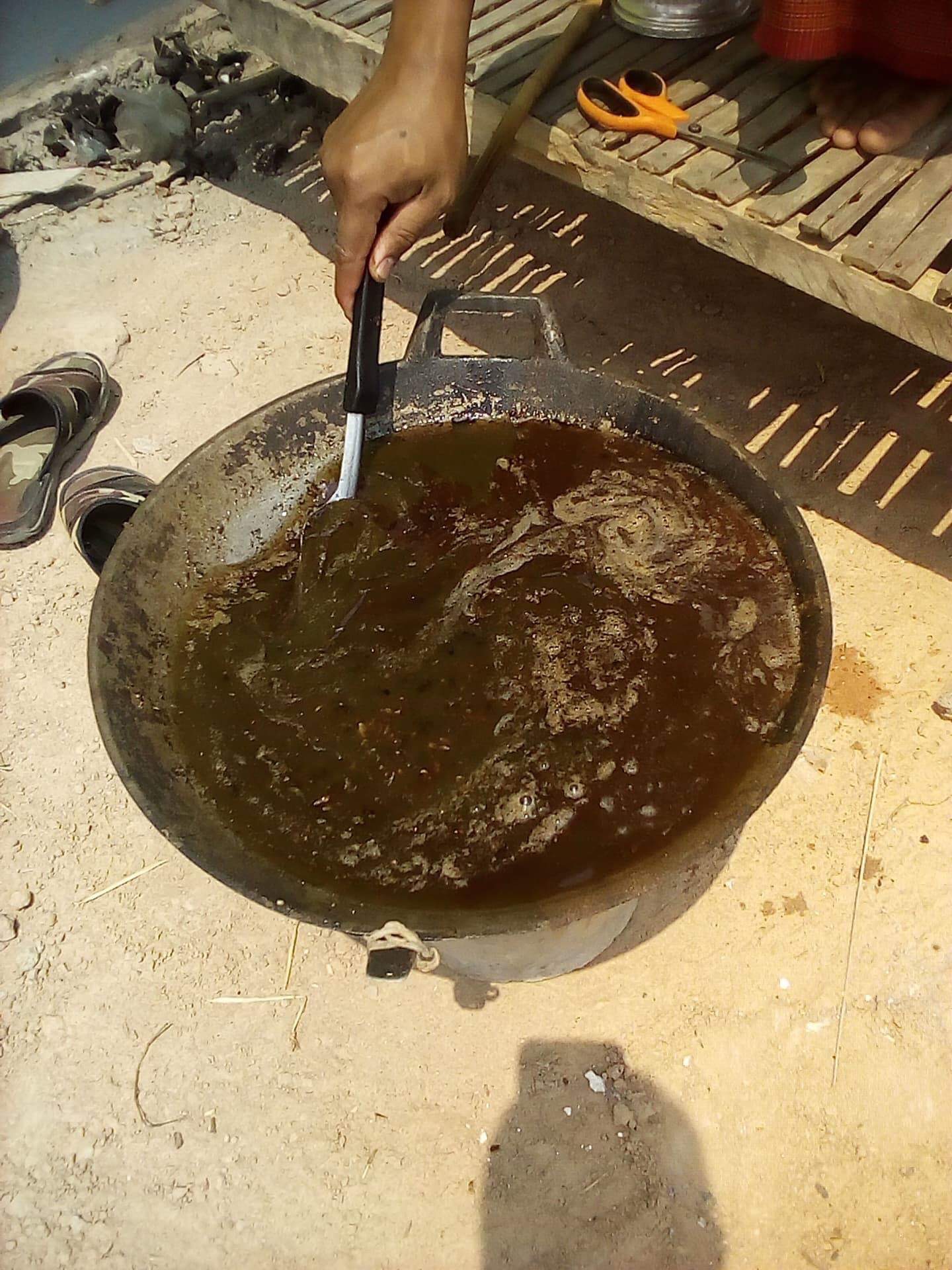 สีผึ้งพรายงูกุเลน อาจารย์เขมร (FL)