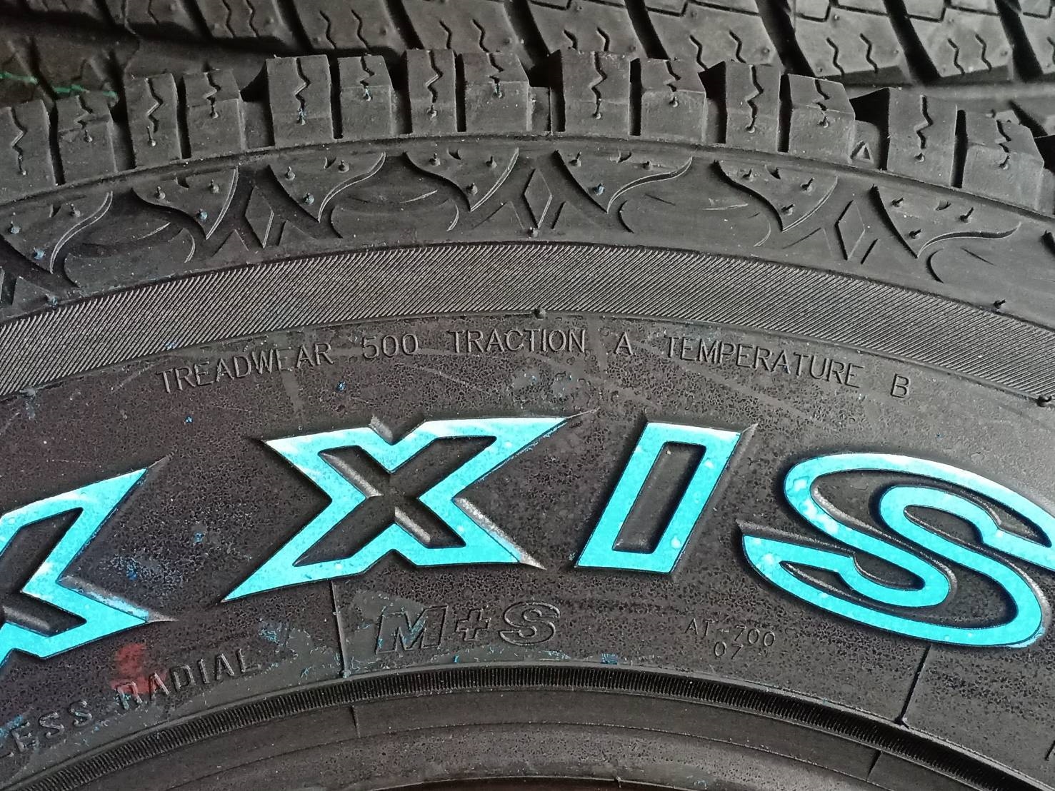 MAXXIS AT700 245/70R16 ยางใหม่ปี19 ราคาพิเศษ