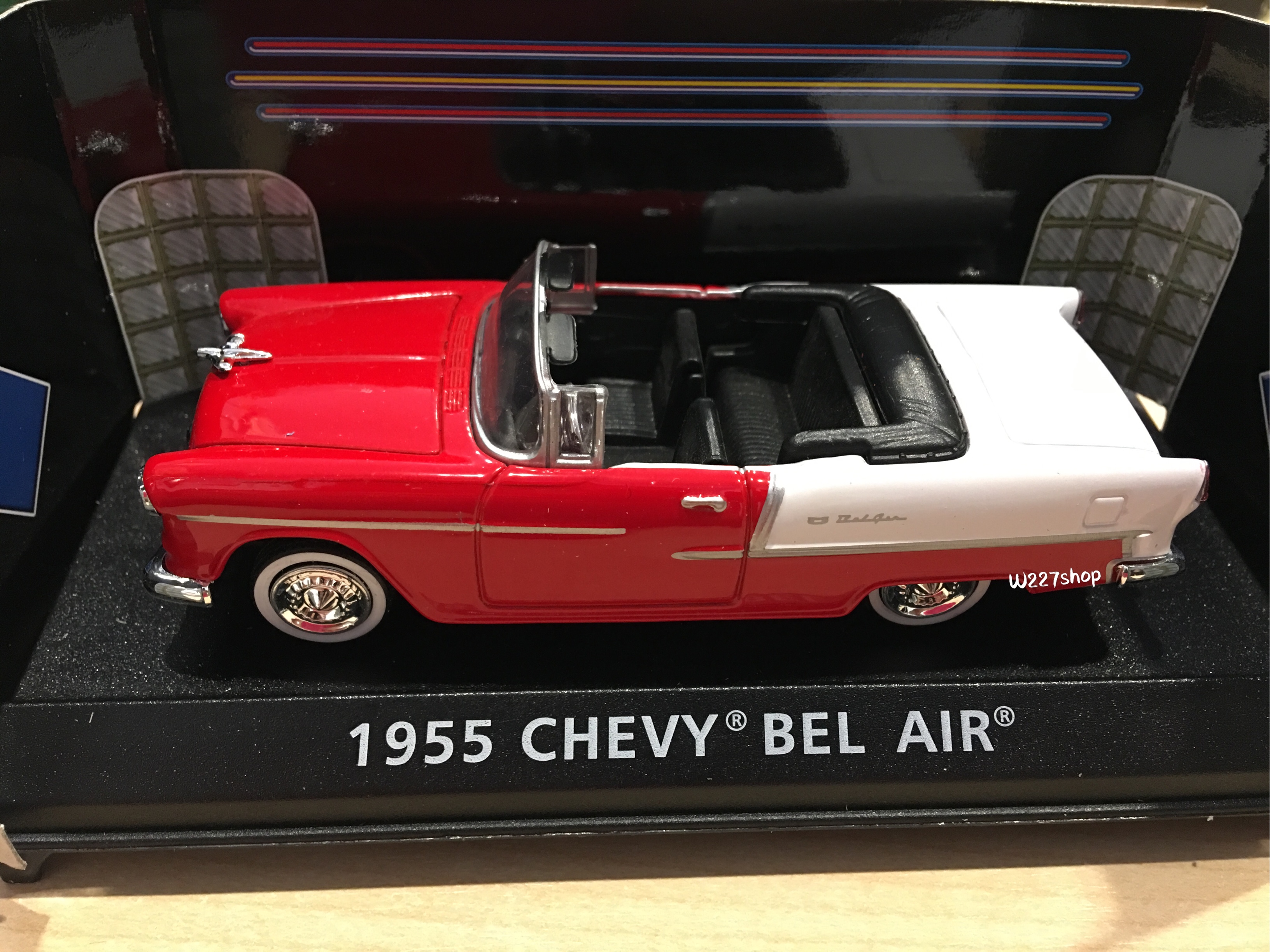 โมเดลรถเหล็ก American Classics มีฐาน Scale 1:43 (ปลีก-ส่ง)