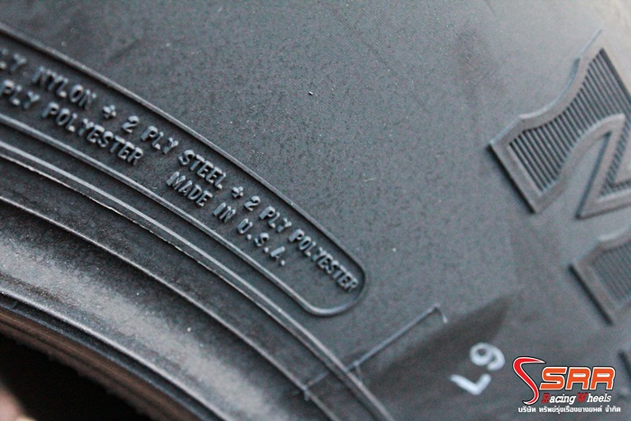 MICKEY THOMPSON STZ 265/70R17