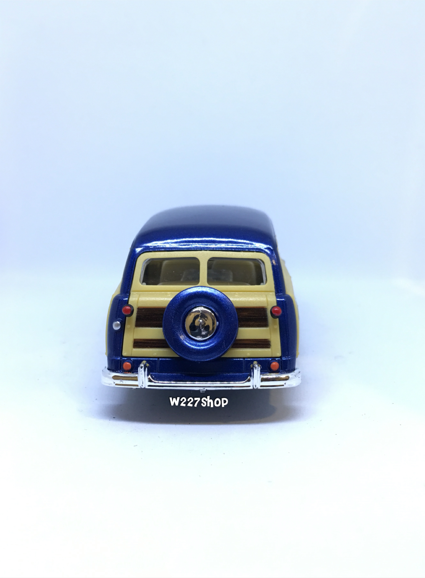 1949 Ford Woody Wagon โมเดลรถเหล็ก (ปลีก-ส่ง)