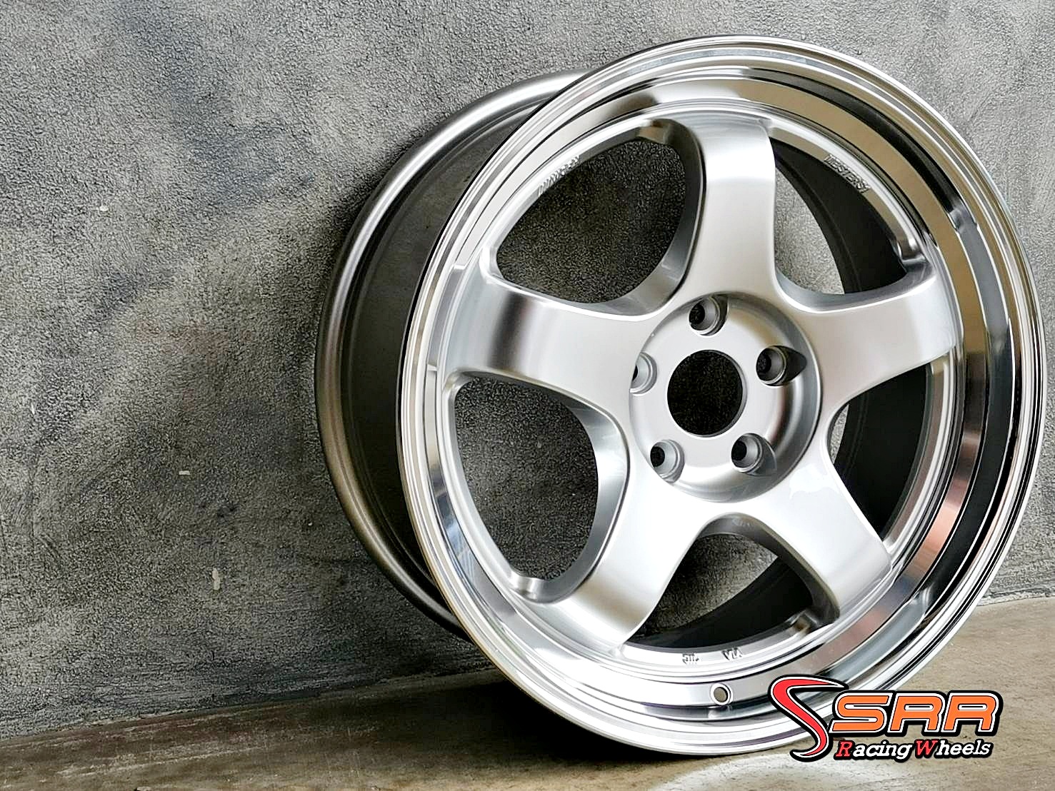 S1R TAM-3465 ขอบ18 5H114.3 ET35 XMPL/HGS ชุดละ 14,000฿