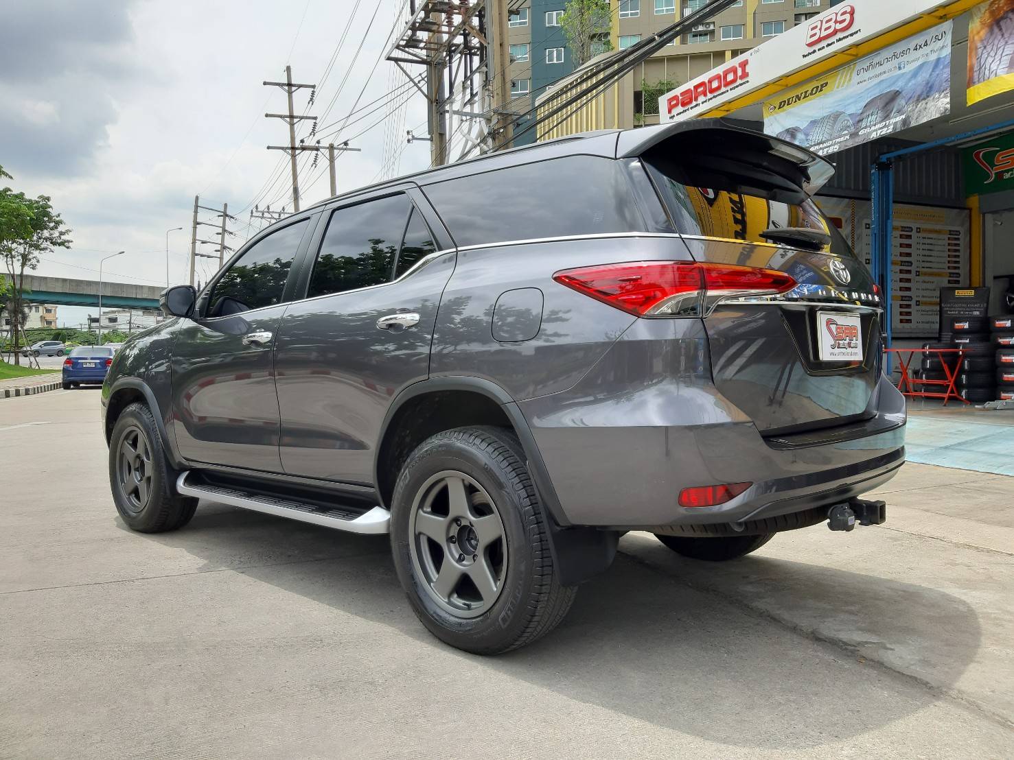 BRADLEY เบดเล่ย์ ขอบ18 ET20 6x139.7 GM-FLAT