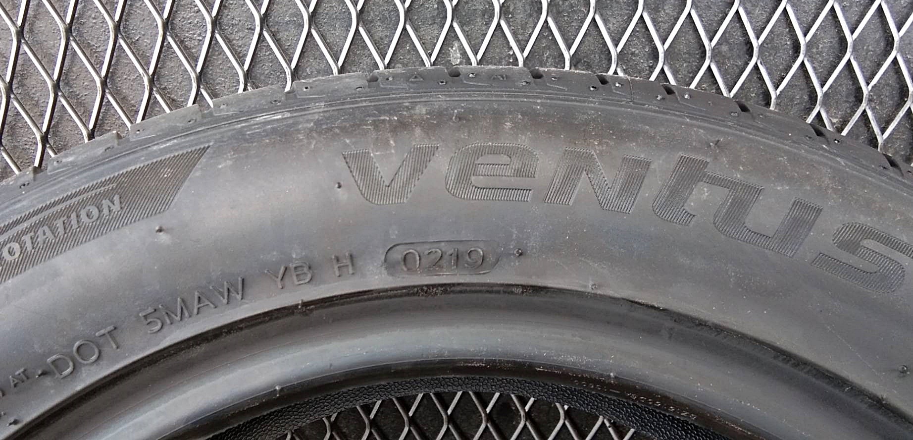 HANKOOK V12 EVO2 195/55R15 ยางเกาหลีปี19 ลดราคาพิเศษ