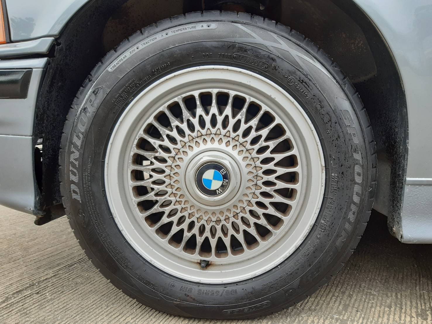 DUNLOP TOURING R1 195/65R15 ยางใหม่ลดราคาพิเศษ