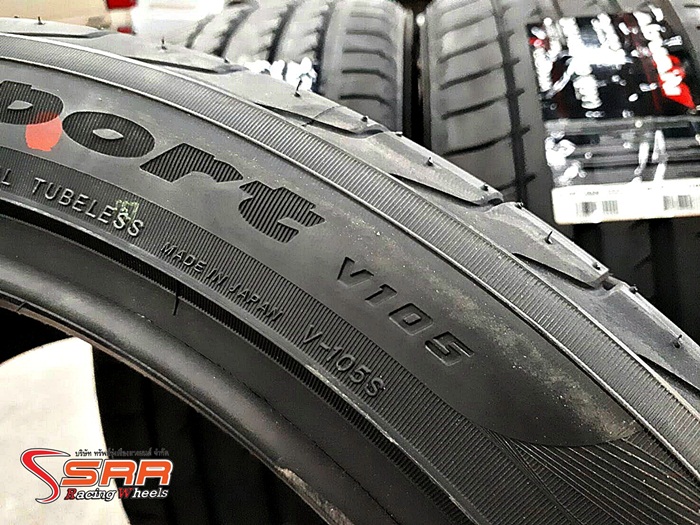 YOKOHAMA ADVAN SPORT V105 245/40ZR20