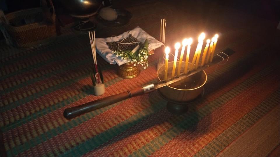 ตะกรุดตั้งตัวรุ่นสองดอกครู อาจารย์เขมร FL