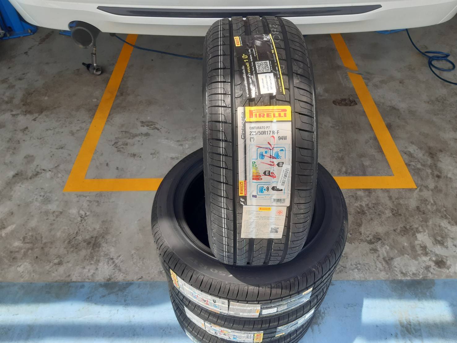 PIRELLI CINTURATO P7 R-F 225/50R17 ยางรันแฟลต ราคาพิเศษ