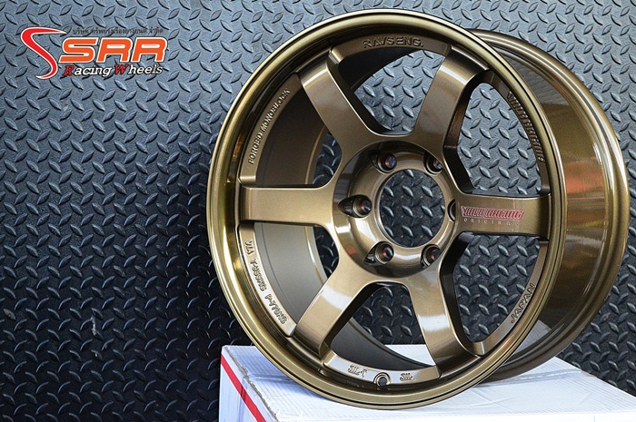 TE37 SUV ขอบ18 นิ้ว สีน้ำตาลตัวหนังสือแดง