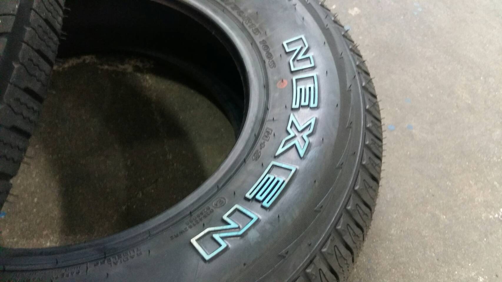 NEXEN RH5 225/70R15