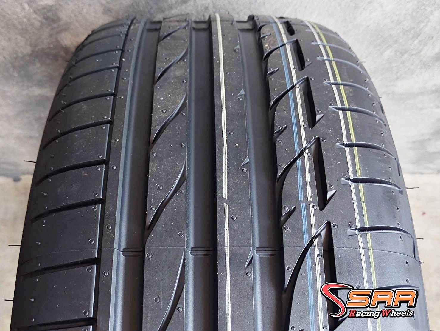 BRIDGESTONE POTENZA S001 RFT 245/45R19 ยางรันแฟลต ราคาพิเศษ