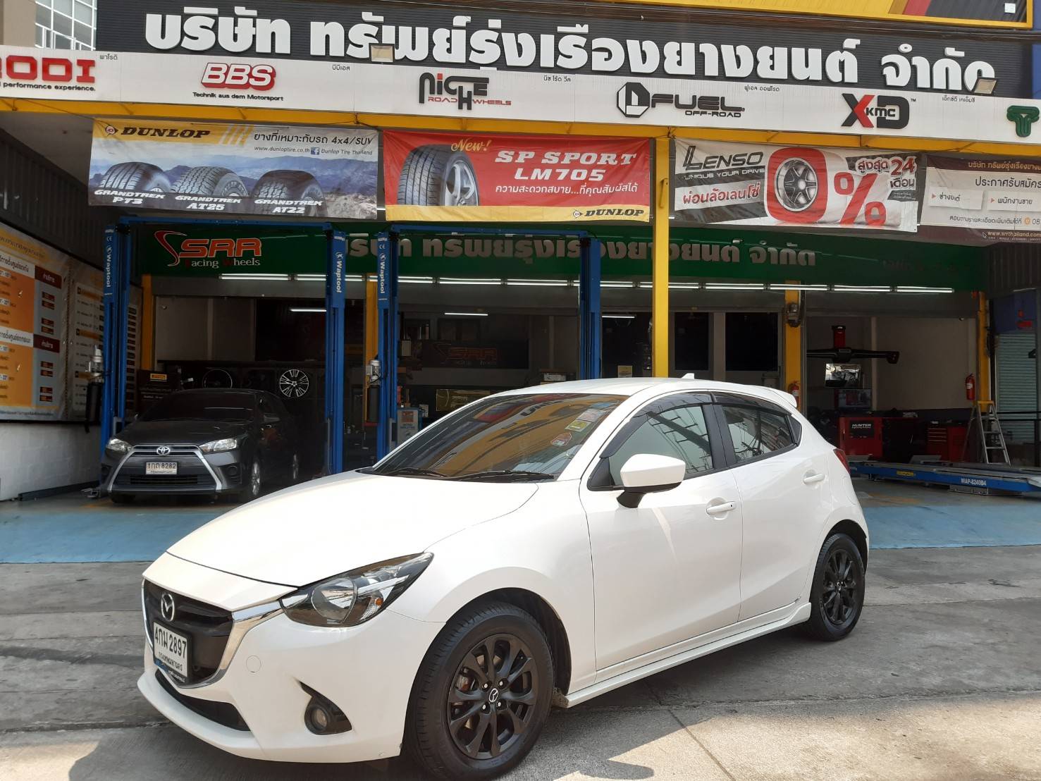 MICHELIN PRIMACY4 195/60R15 ยางปี2020 ราคาพิเศษ