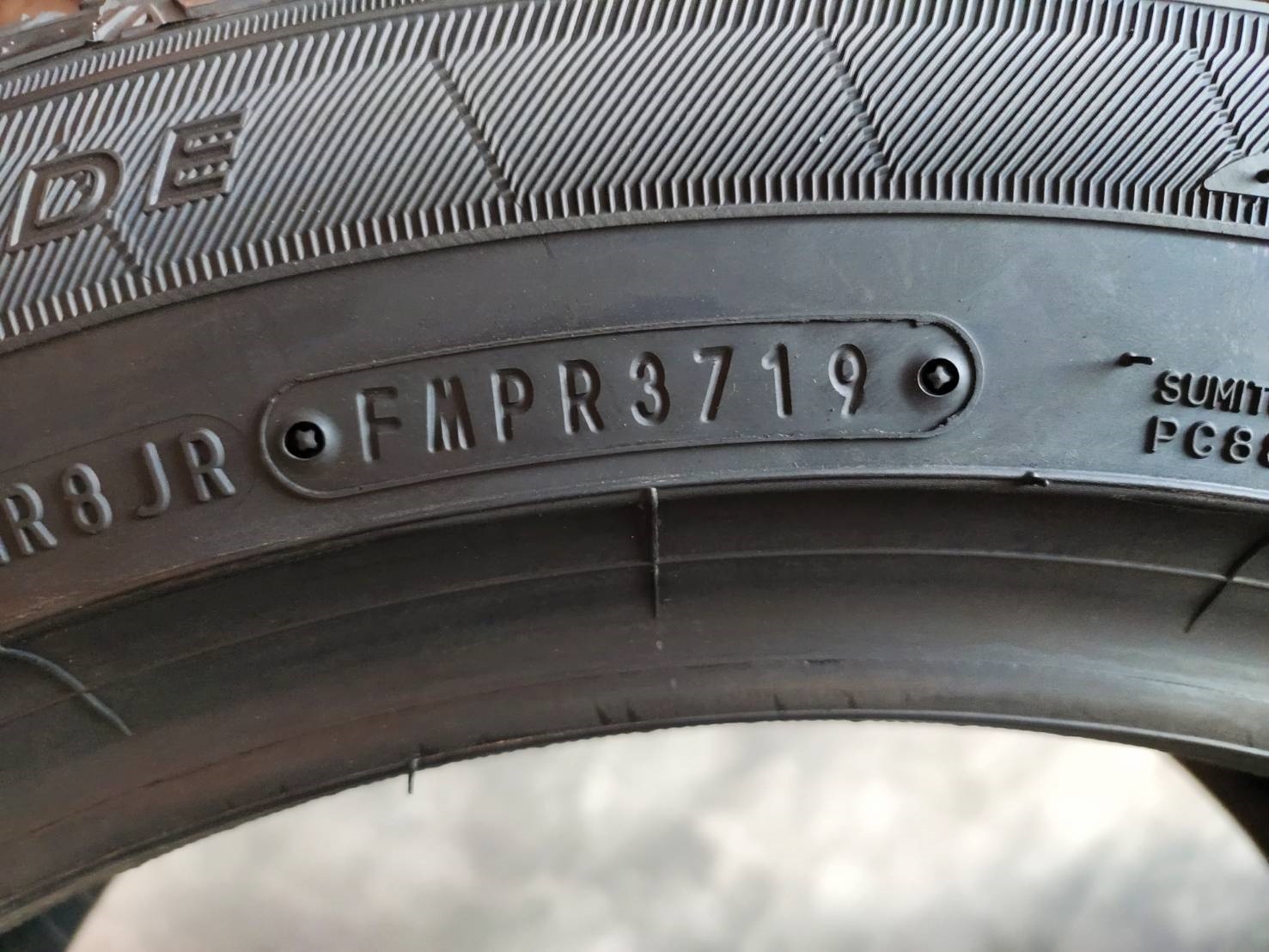 DUNLOP LM705 225/50R17 ยางใหม่ปี19 ราคาพิเศษ