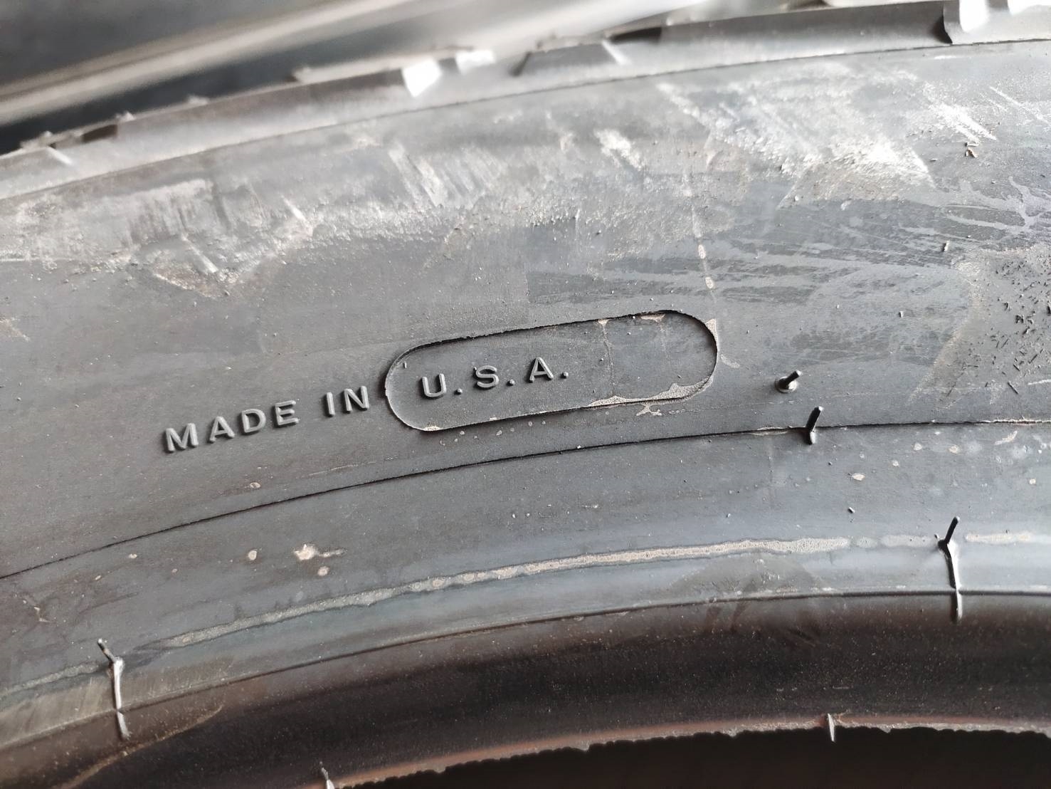 BFGoodrich Mud Terrain T/A KM3 305/55R20 ยางมัดเทอร์เรนU.S.A.